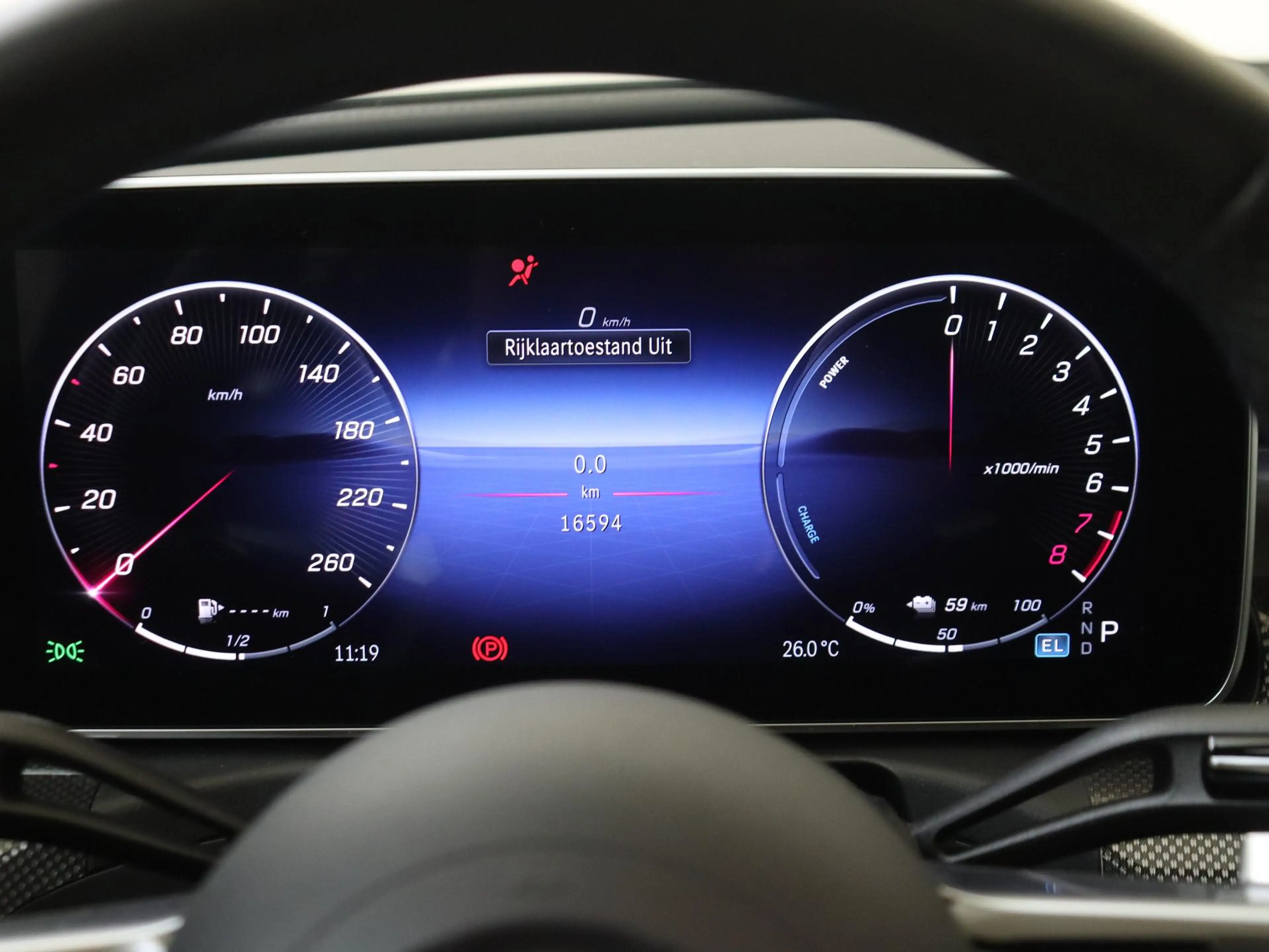 Mercedes-Benz C 400 e 4MATIC AMG Line / Burmester 3D/ Night/ Memory/ K — photo 12