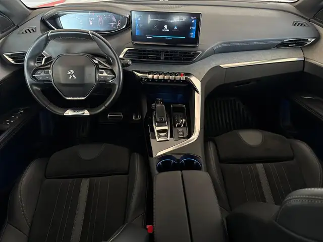 Peugeot 3008 view 5