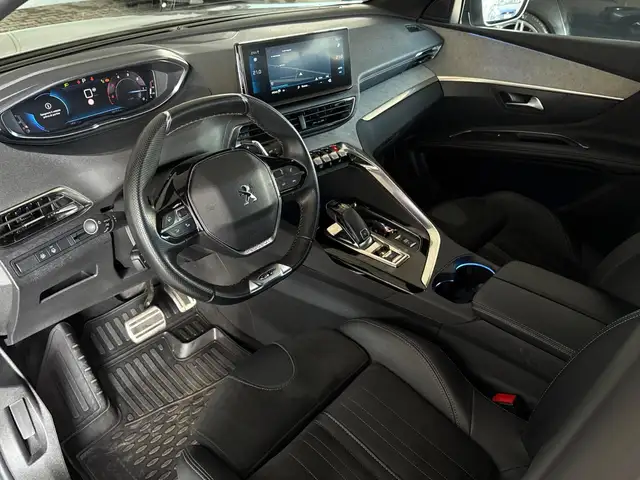 Peugeot 3008 view 13