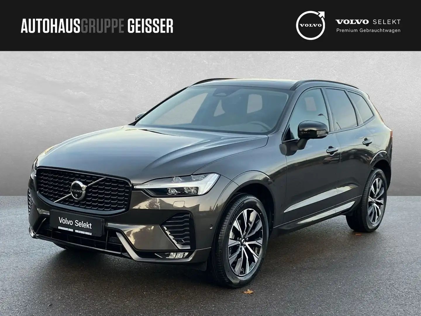 Volvo XC60 B5 AWD Plus Dark ACC BLIS SD LED Grau - 1