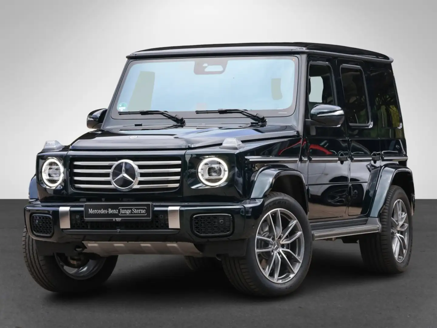 Mercedes-Benz G 450 d AMG-Sport/AHK/StdHzg/360/Leder/20" Grün - 2