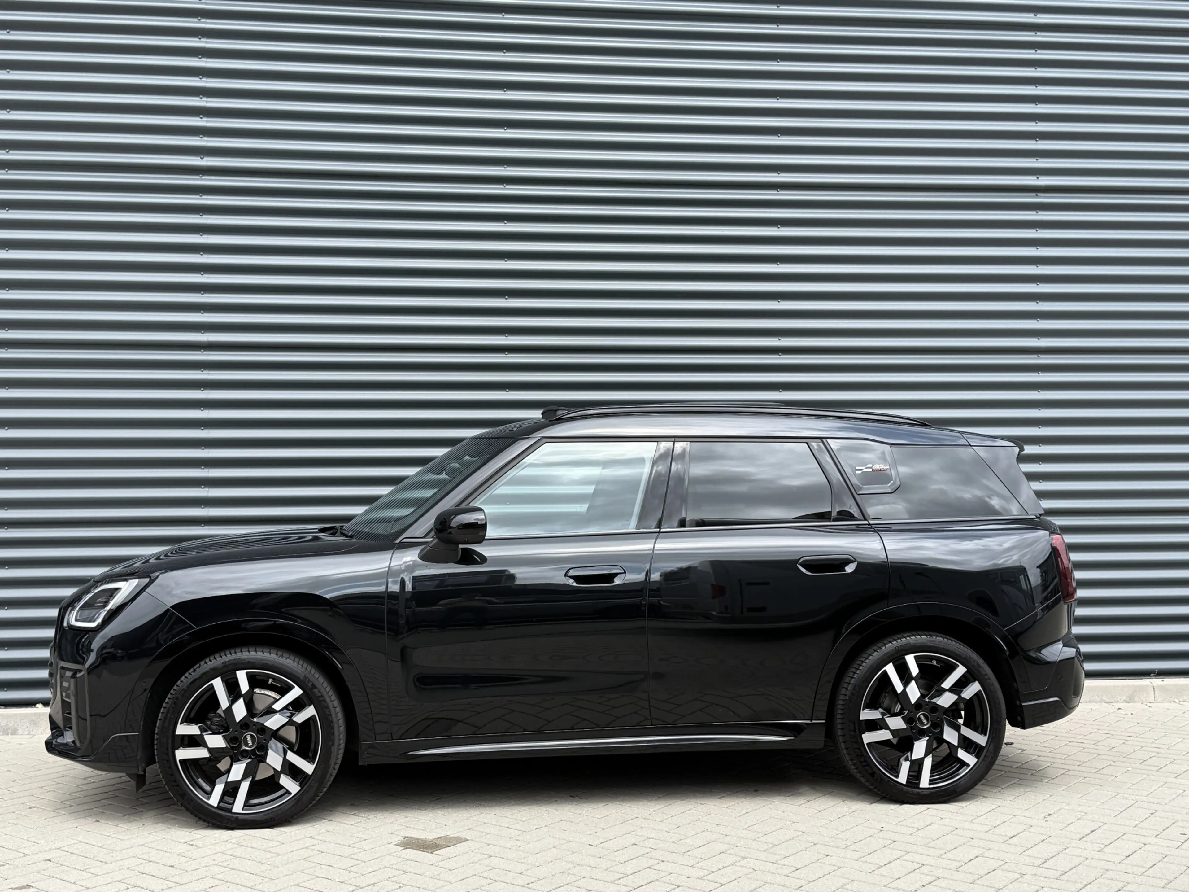 MINI John Cooper Works Countryman 1.5 C L — photo 4