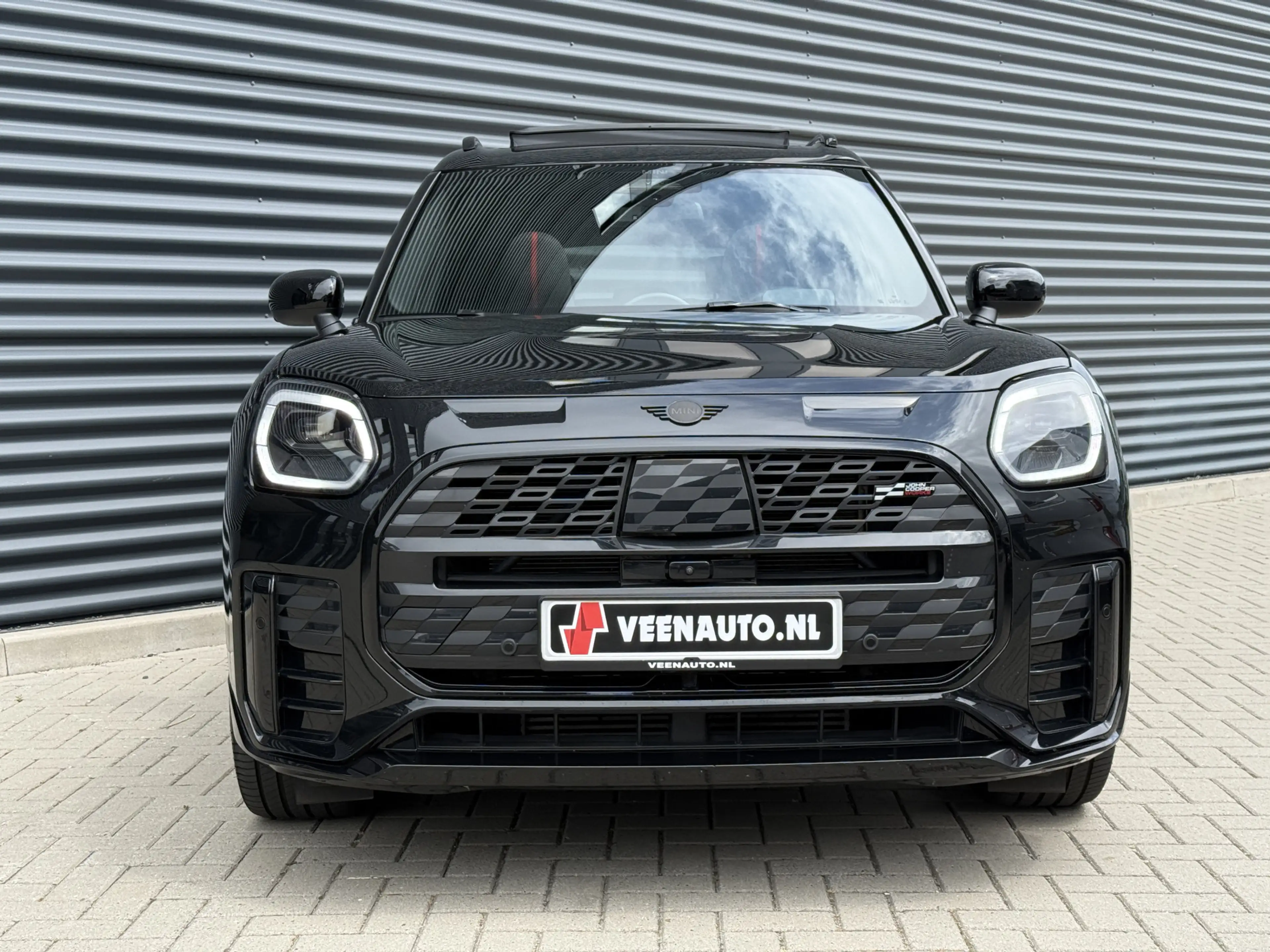 MINI John Cooper Works Countryman 1.5 C L — photo 2