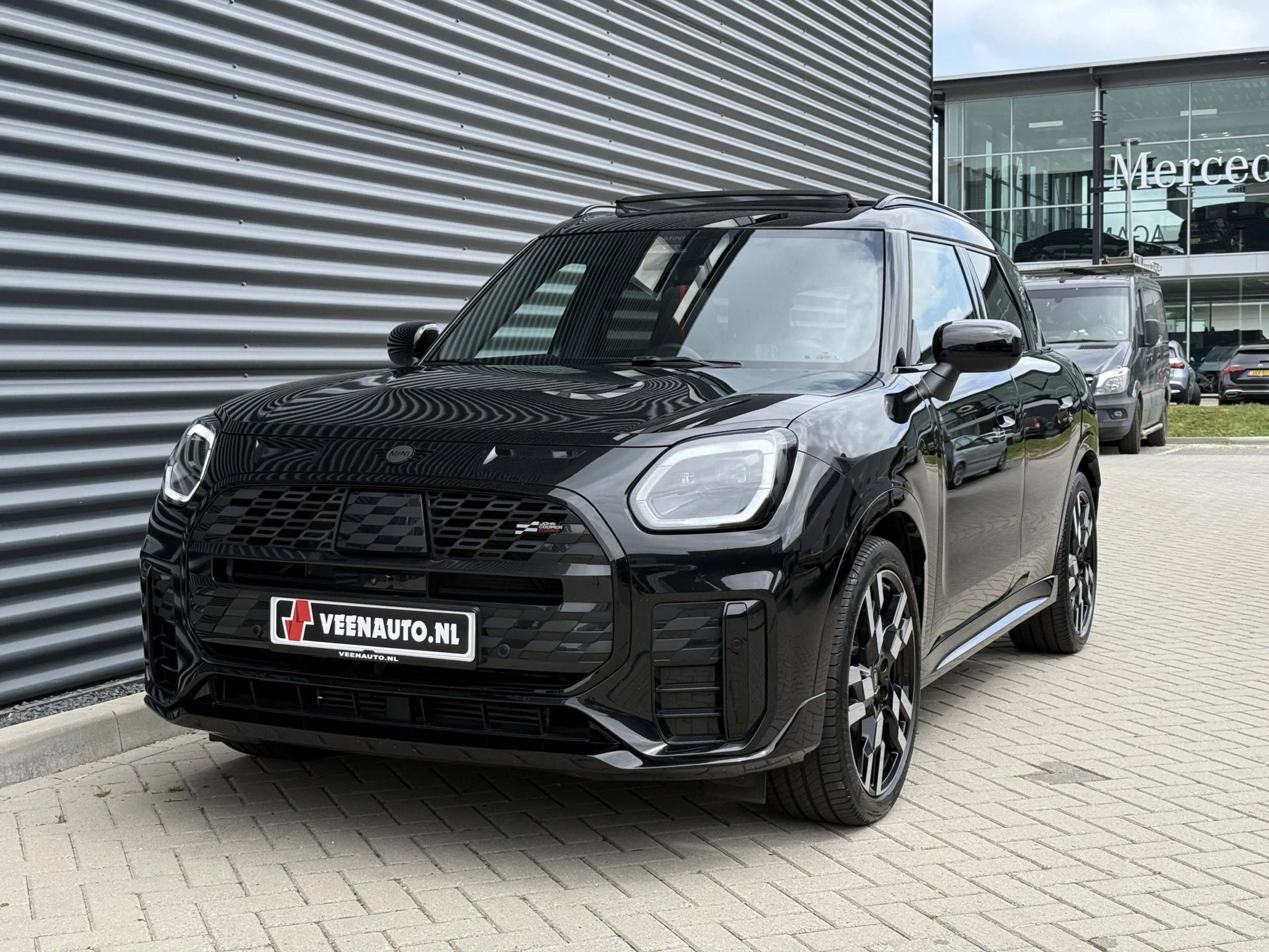 MINI John Cooper Works Countryman 1.5 C L — photo 14
