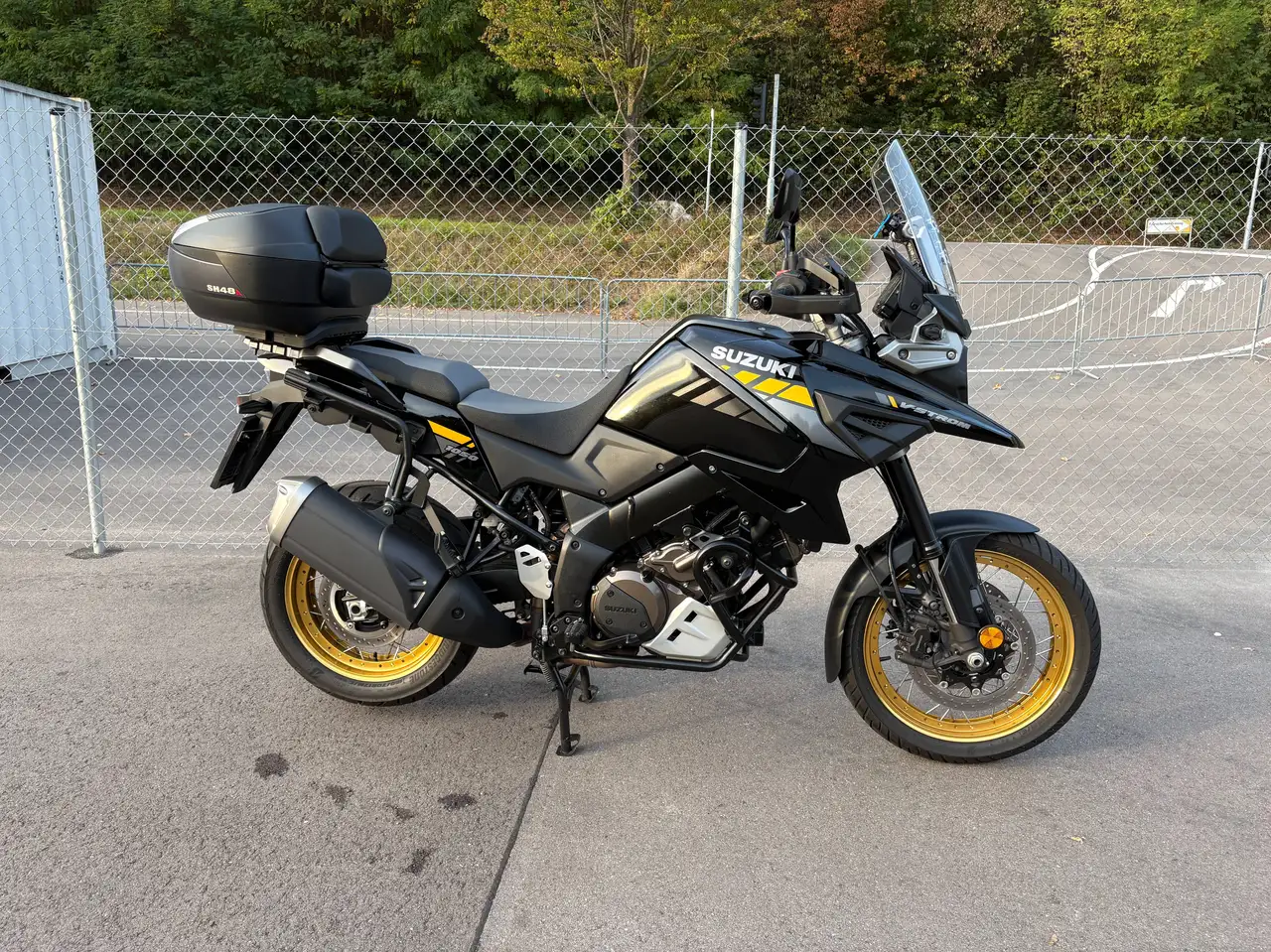 Suzuki V-Strom 1050