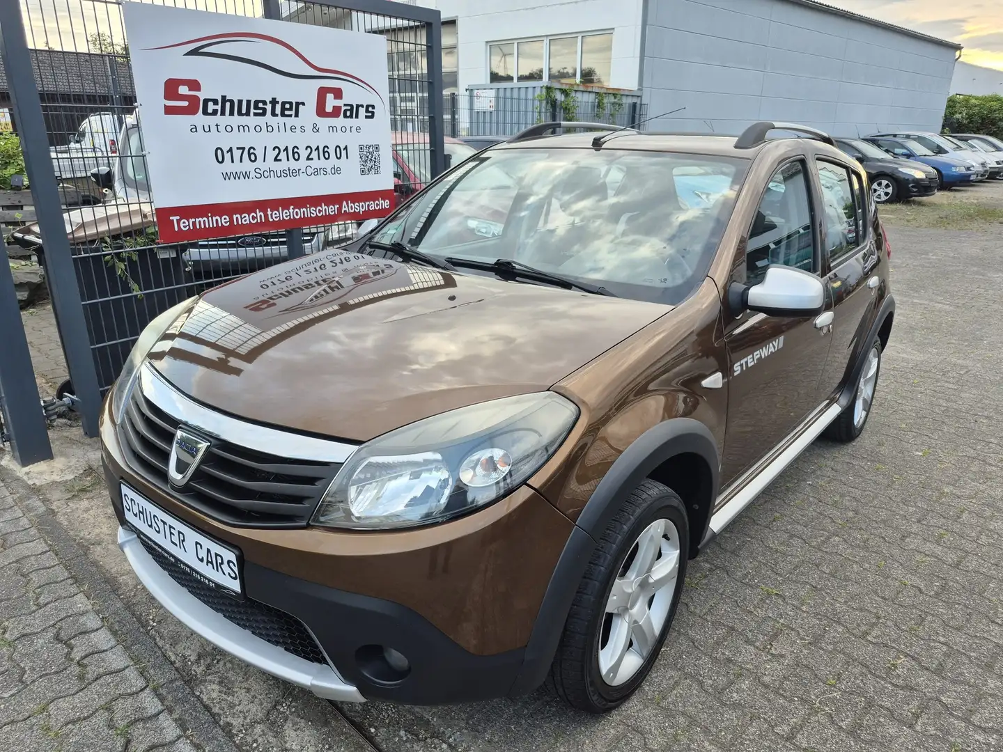 Dacia Sandero Stepway II, 2. Hand, Klima, AHK, sehr gepflegt Brun - 1