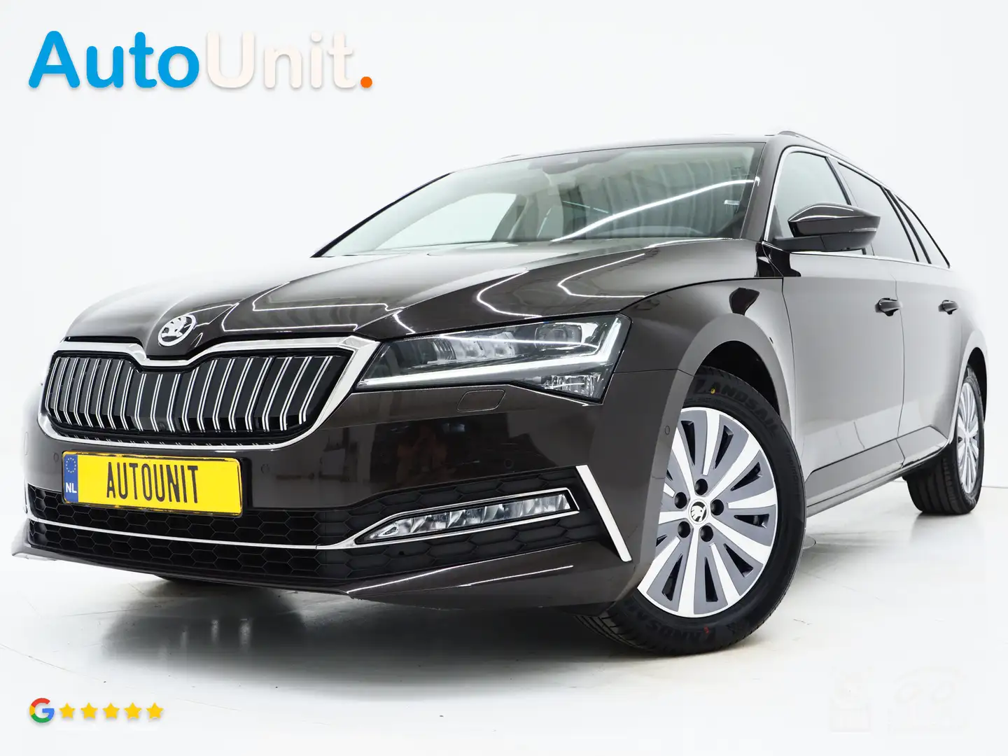Skoda Superb Combi 1.4 TSI iV 218PK | Panoramadak | Trekhaak | Bruin - 1