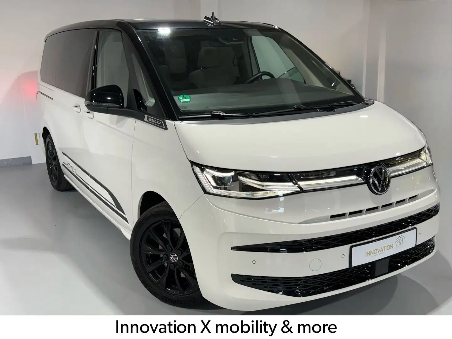 Volkswagen T7 Multivan LONG-NAVI-CAM-PANO-IQ.Light-Edition Fehér - 1