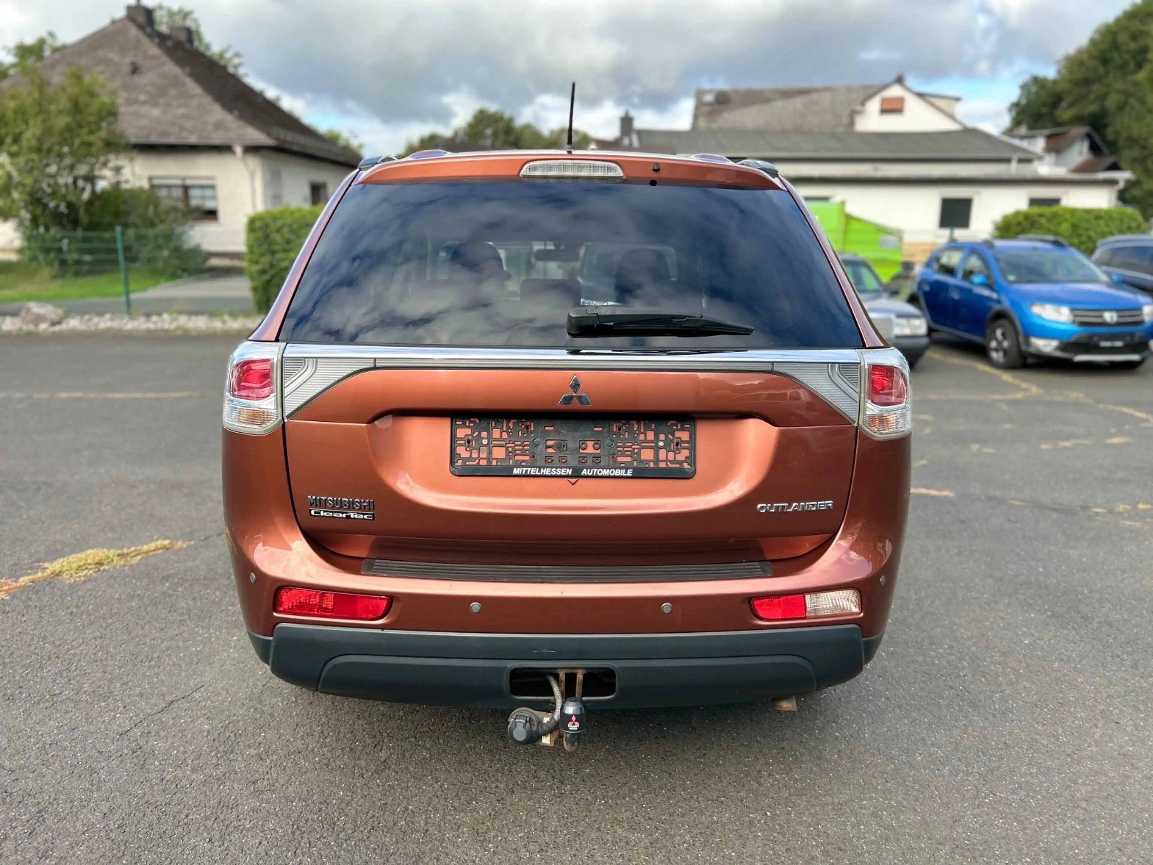 Mitsubishi Outlander ClearTec Invite 2WD/2.HD/AHK/TEMPO/ — photo 8