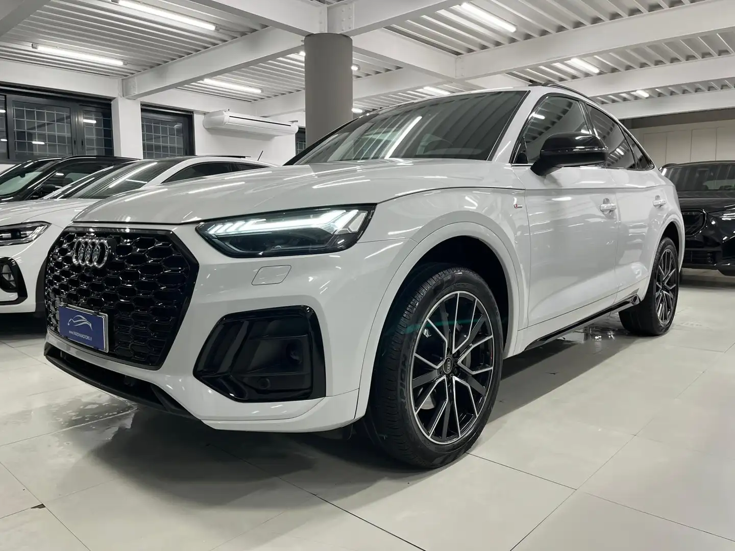 Audi Q5 Sportback 50 TDI 286cv Tiptronic QUATTRO S-Line Bianco - 2
