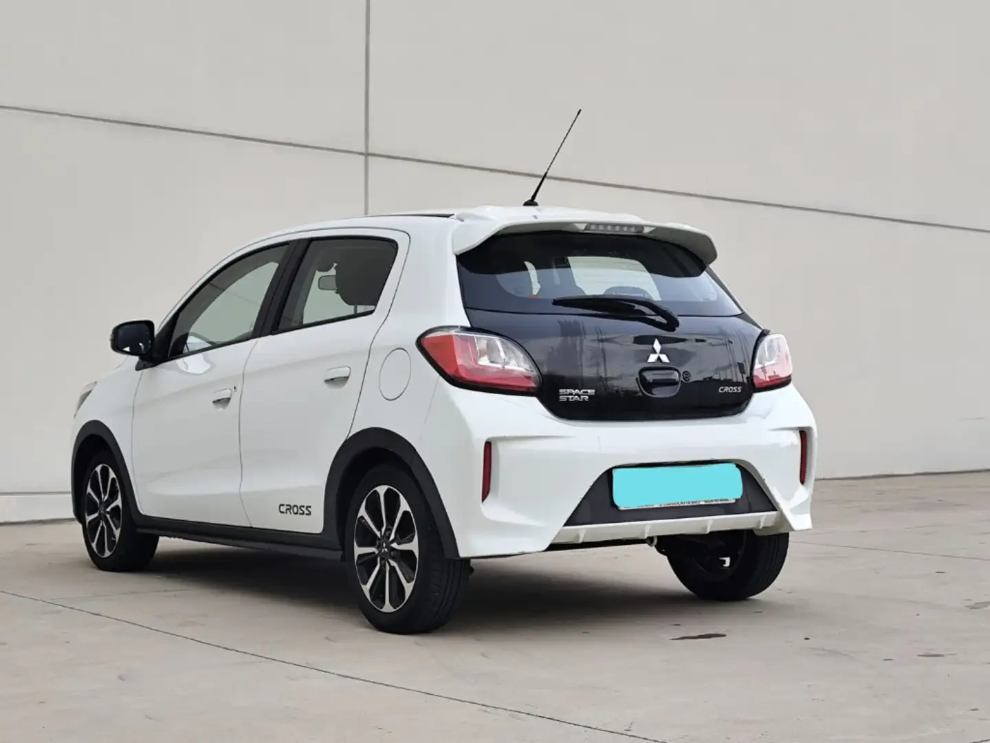 Mitsubishi Space Star 120 MPI Kaiteki Wit - 2