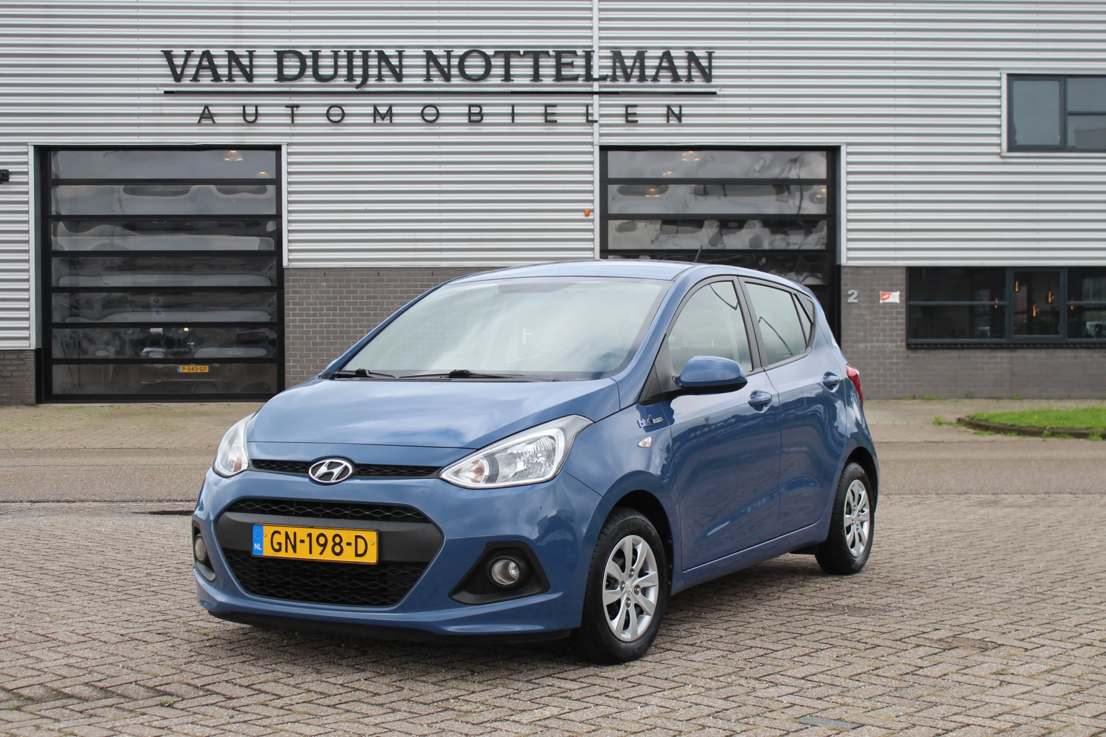 Hyundai i10 1.0i i-Motion Comfort / Climate / Cruise / N.A.P.
