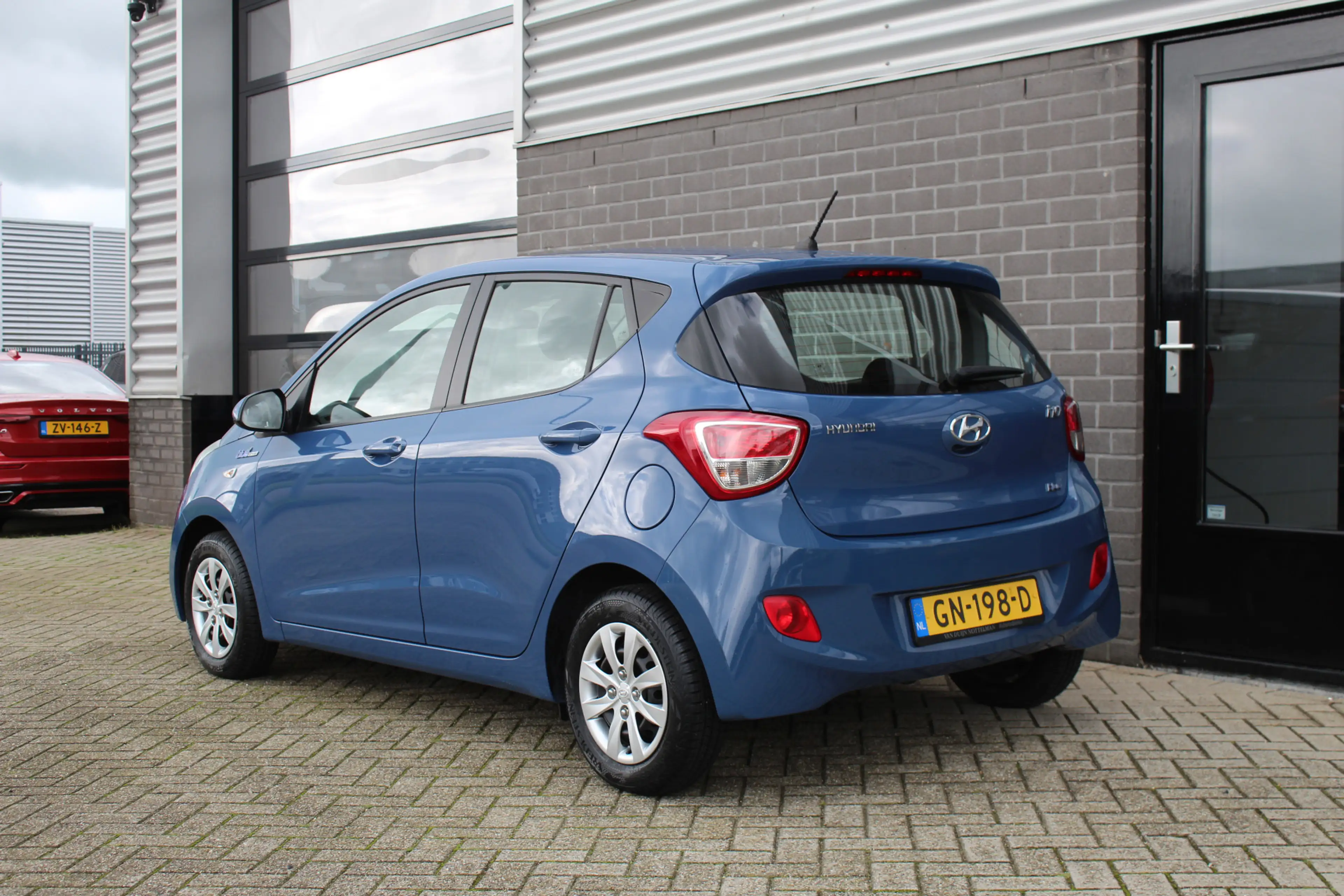 Hyundai i10 1.0i i-Motion Comfort / Climate / Cruise / N.A.P. — photo 7