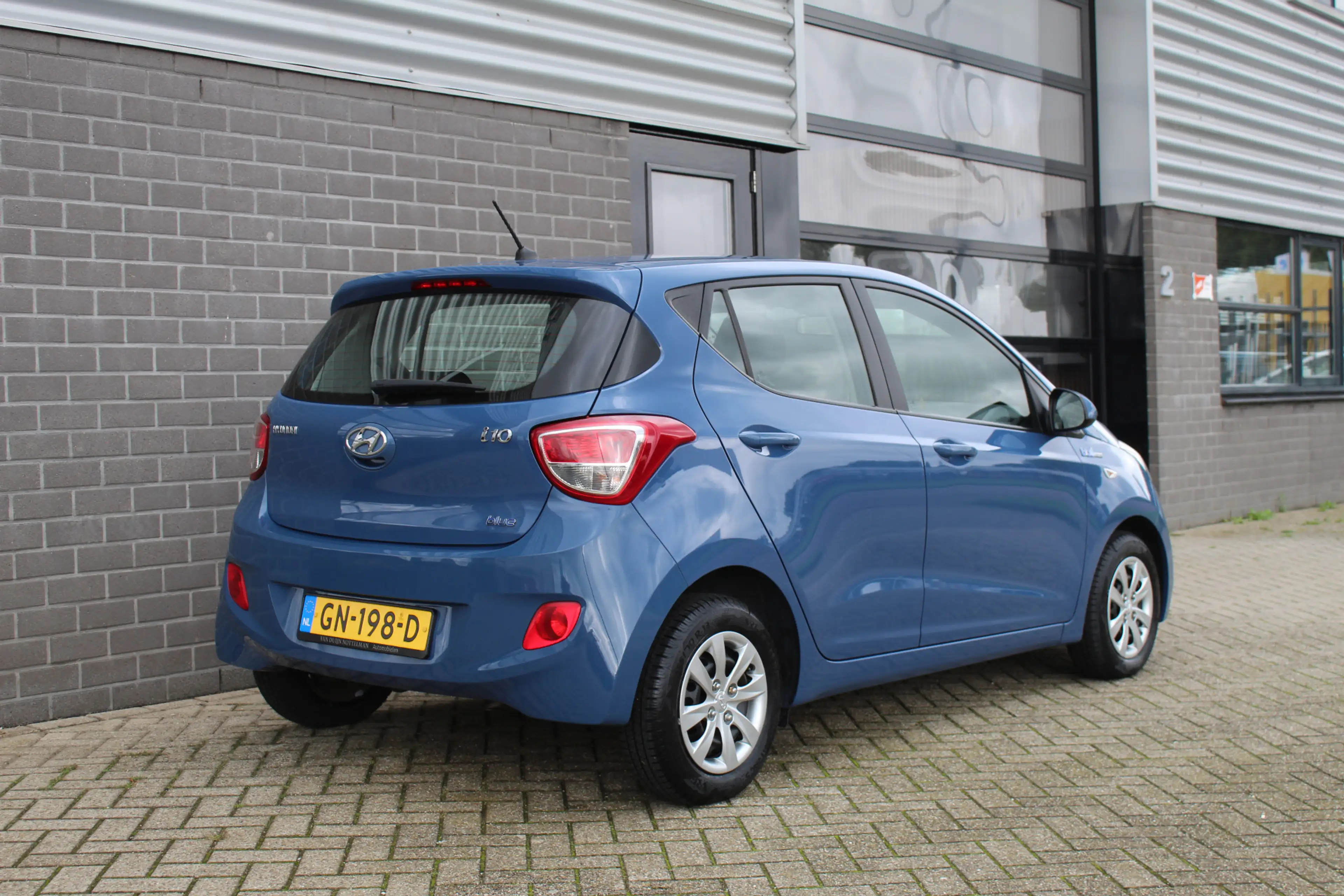 Hyundai i10 1.0i i-Motion Comfort / Climate / Cruise / N.A.P. — photo 5