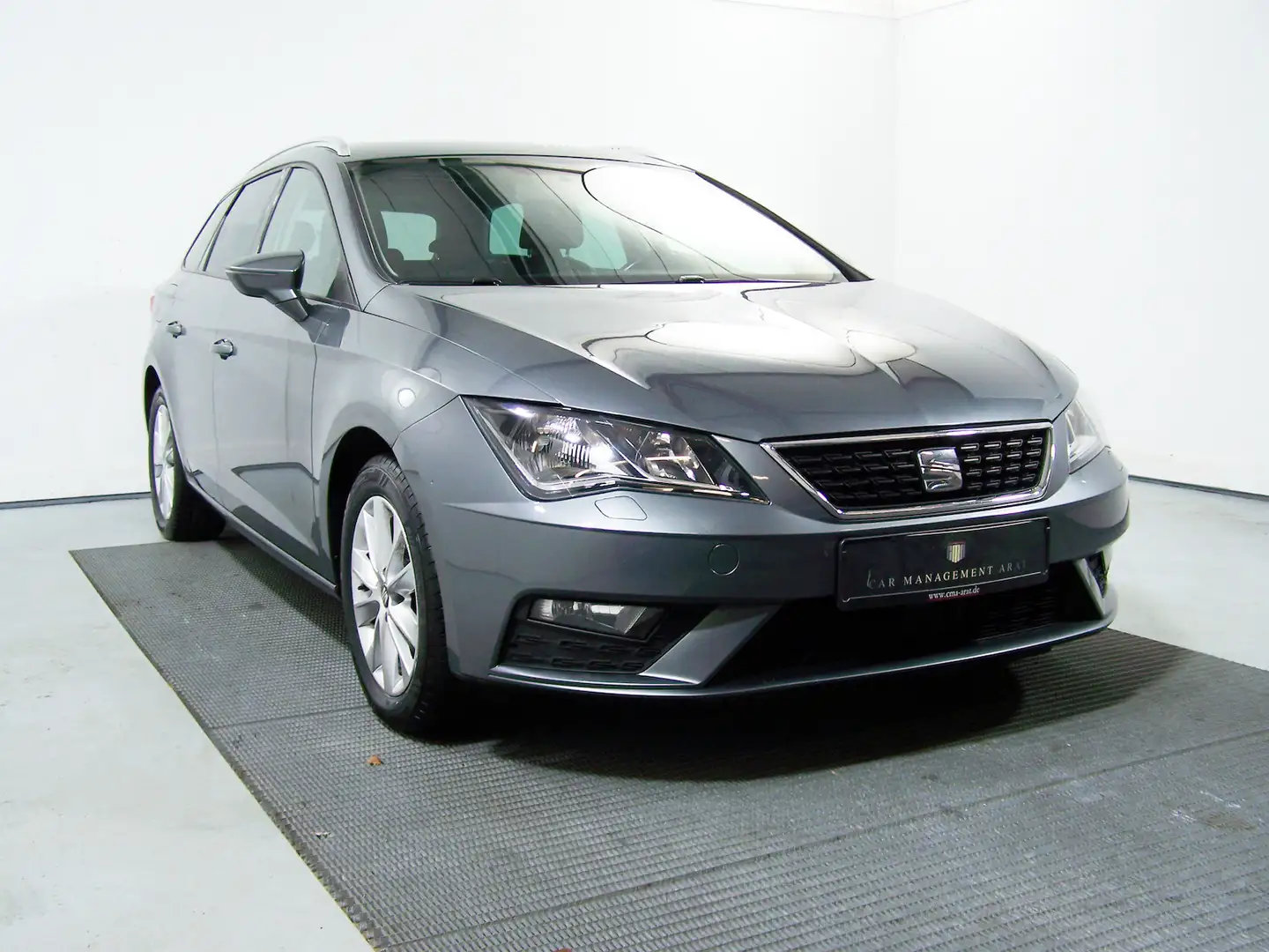 SEAT Leon ST 1.4 TGI Style PANORAMA+PDC Erdgas/Benzin Gris - 2