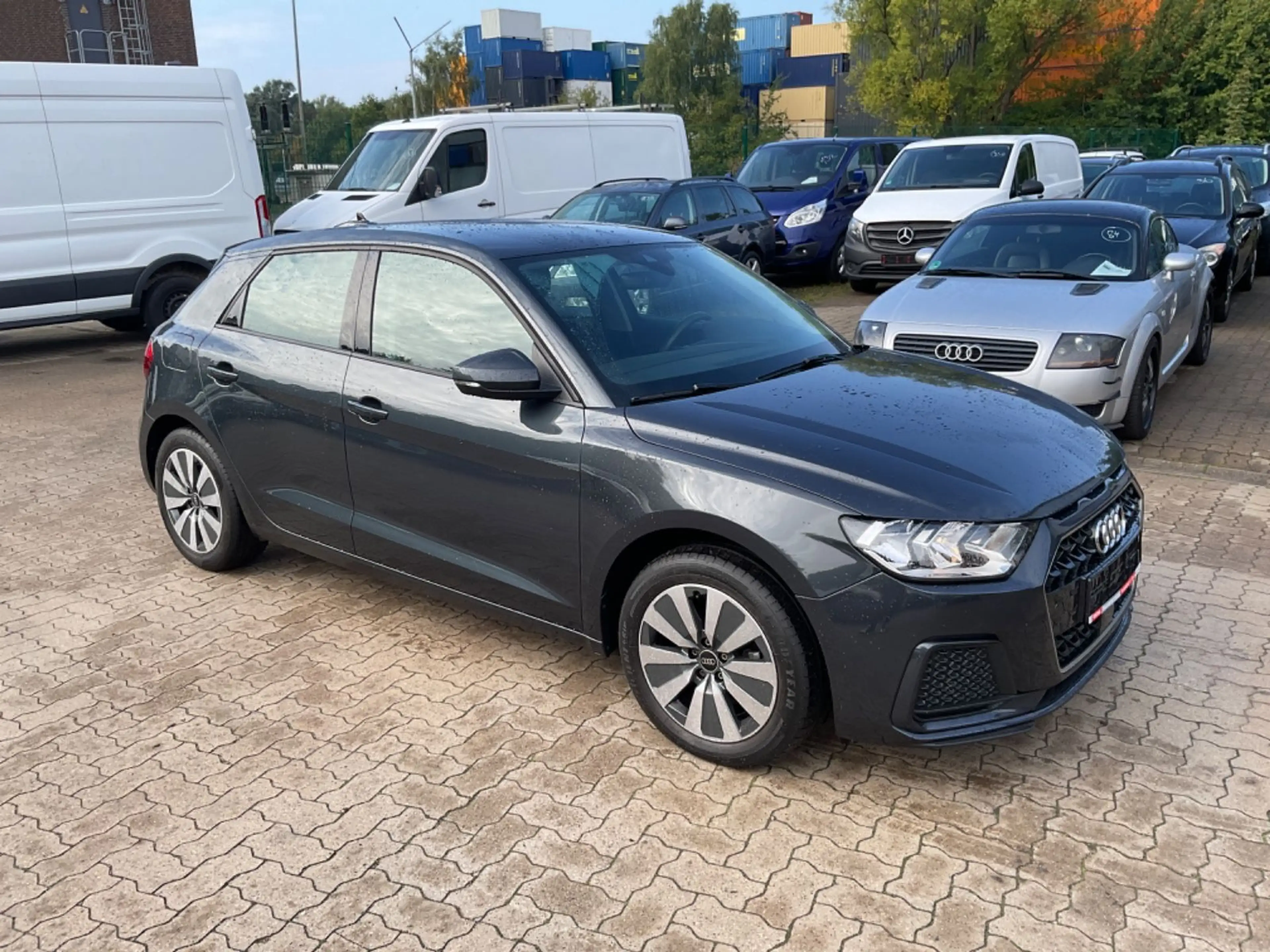 Audi A1 Sportback 25 TFSI advanced TÜV 05.2027 — photo 3