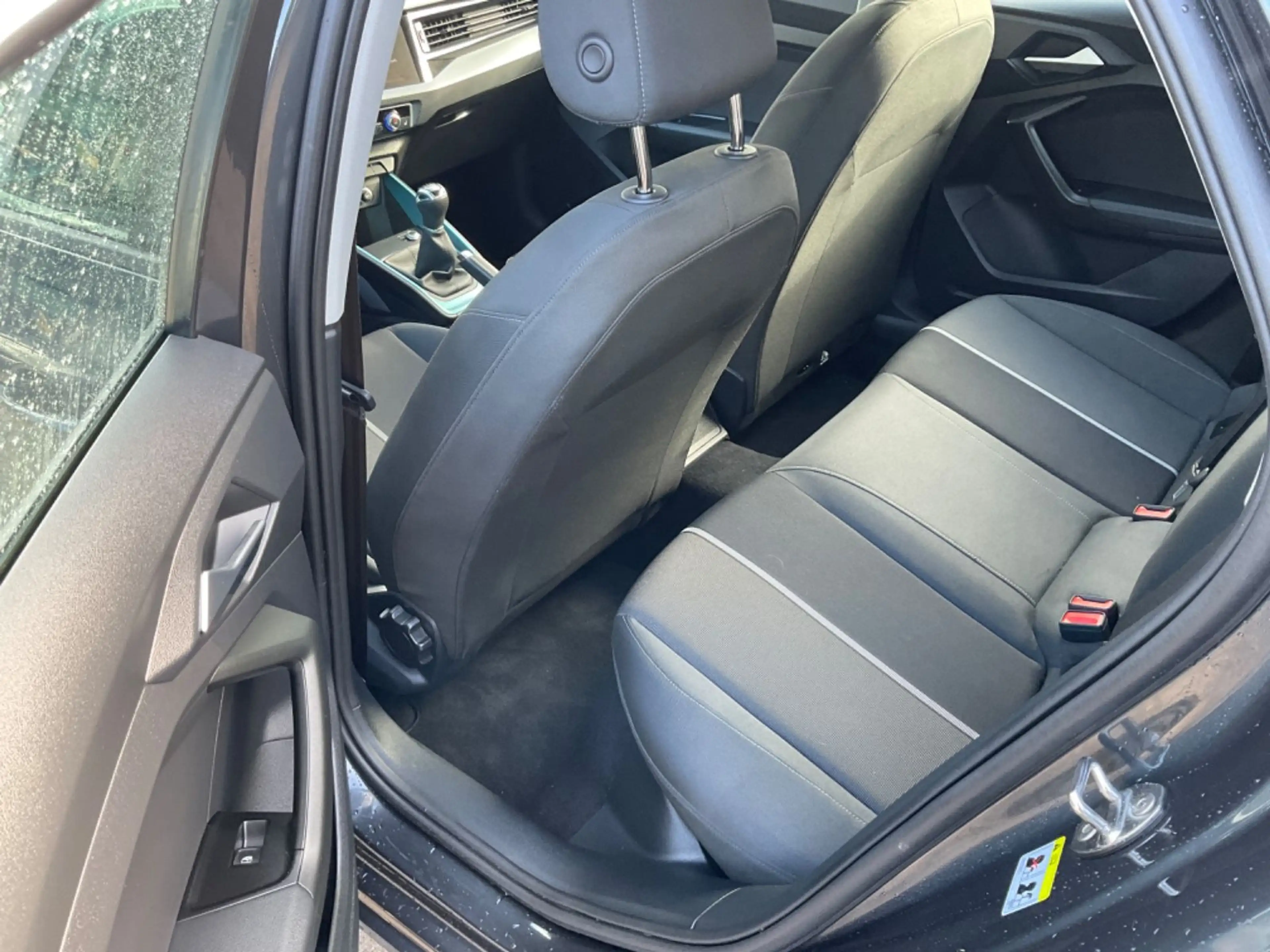 Audi A1 Sportback 25 TFSI advanced TÜV 05.2027 — photo 11