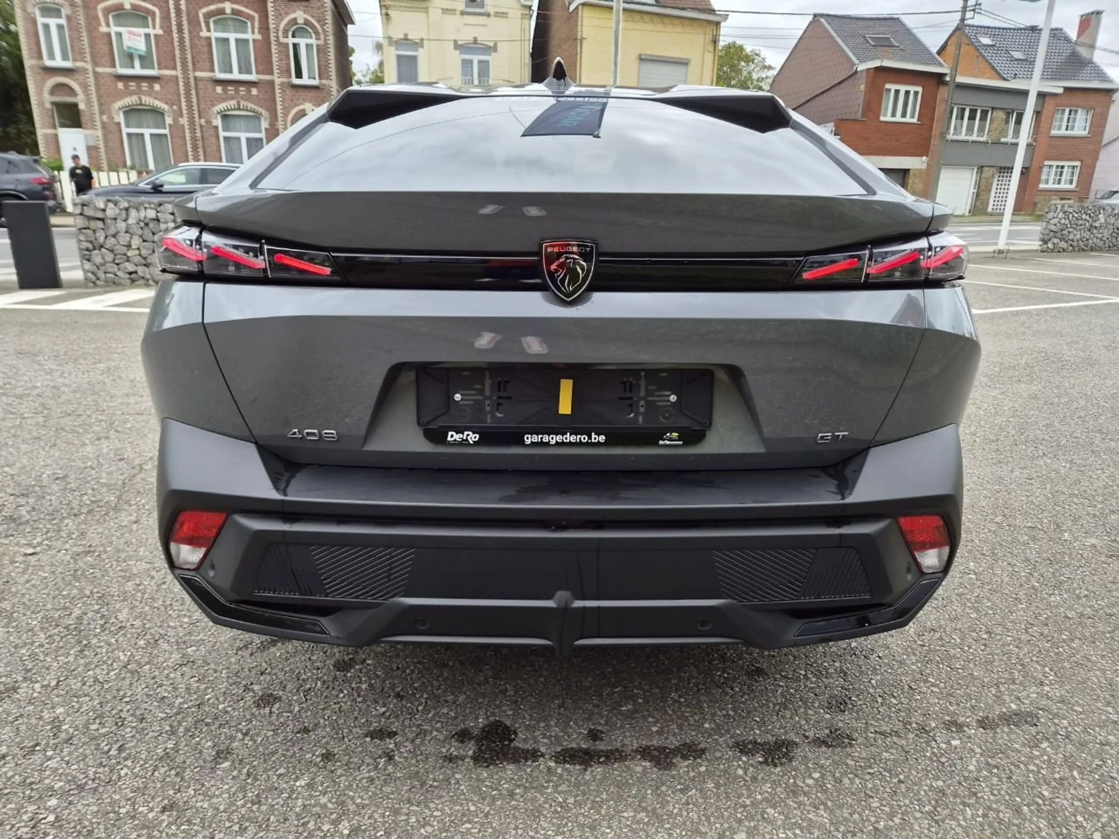 Peugeot 408 GT HYBRID 145 BOITE AUTOMATIQUE — photo 9