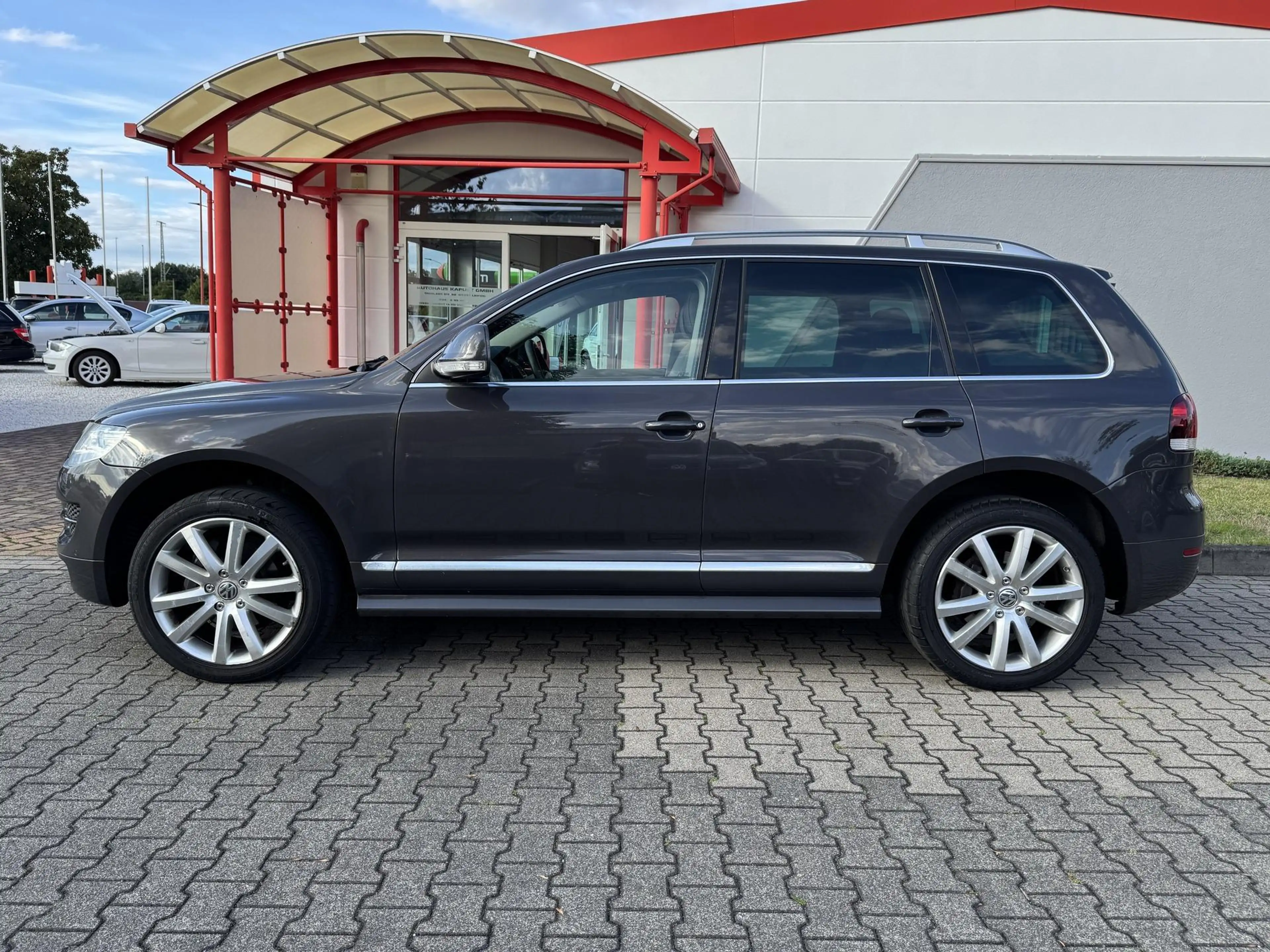 Volkswagen Touareg V6 TDI Individual Xenon/ACC/Navi/Kamera/Ahk — photo 4