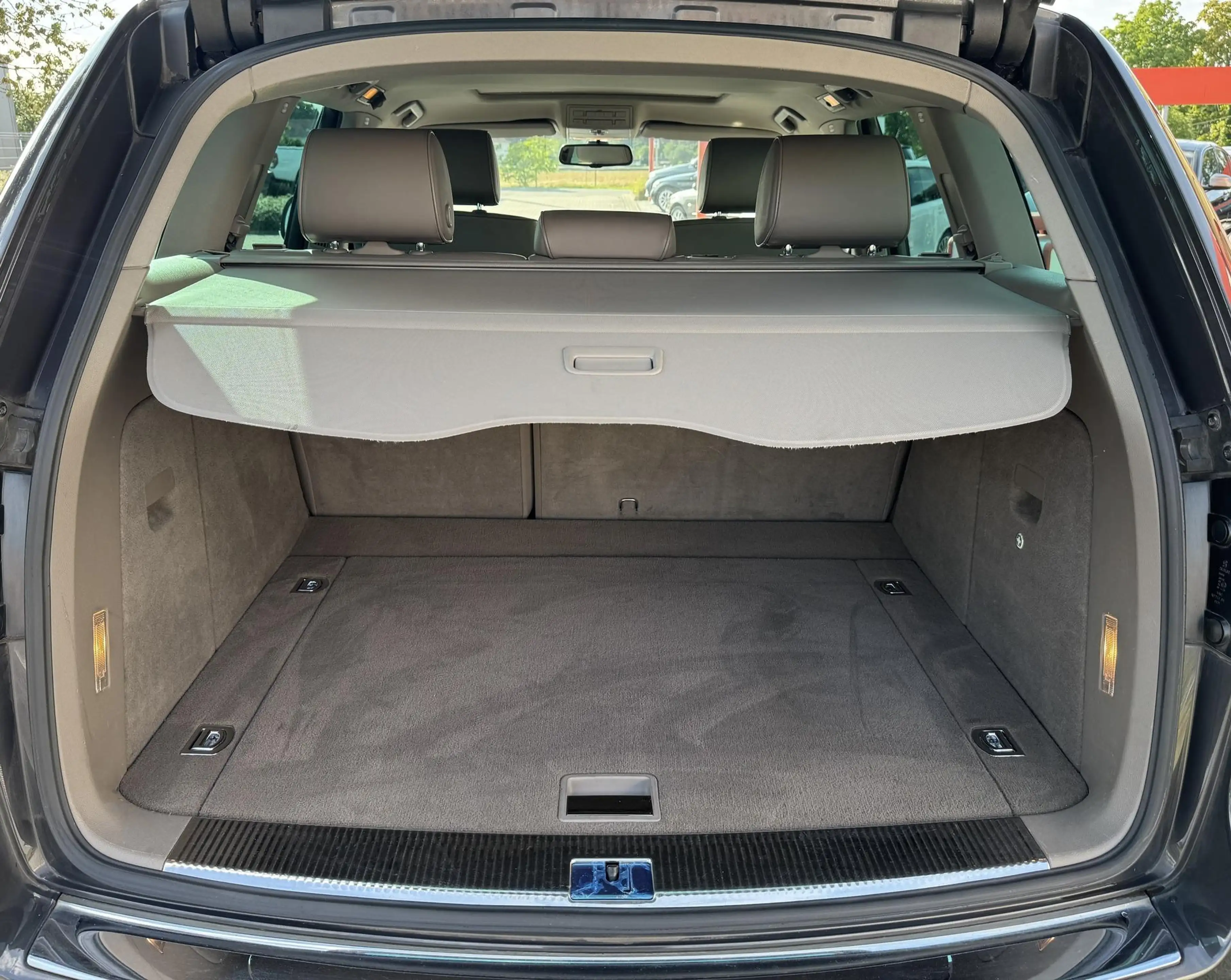 Volkswagen Touareg V6 TDI Individual Xenon/ACC/Navi/Kamera/Ahk — photo 8