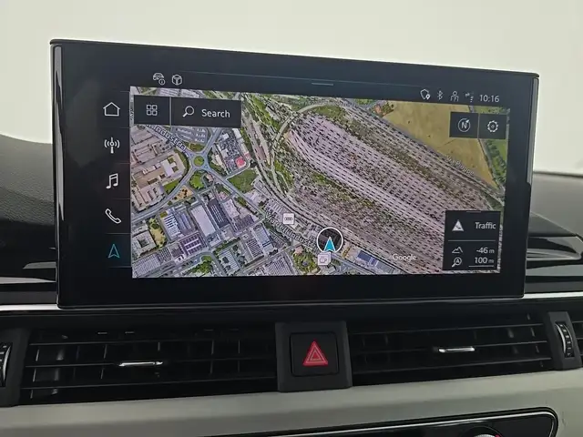 Audi A4 view 15