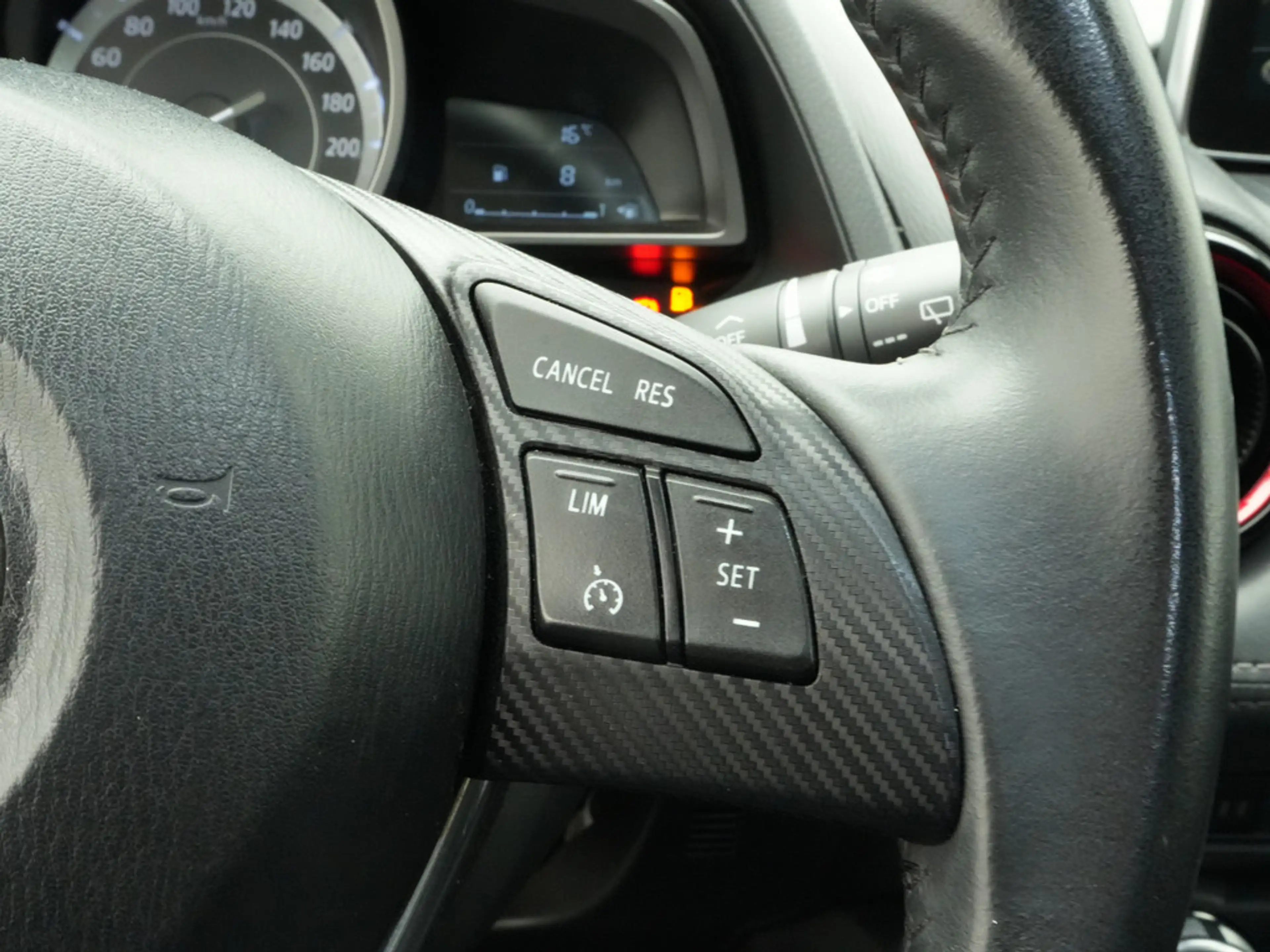 Mazda CX-3 Exclusive-Line NAVI SHZ LED PDC — photo 8