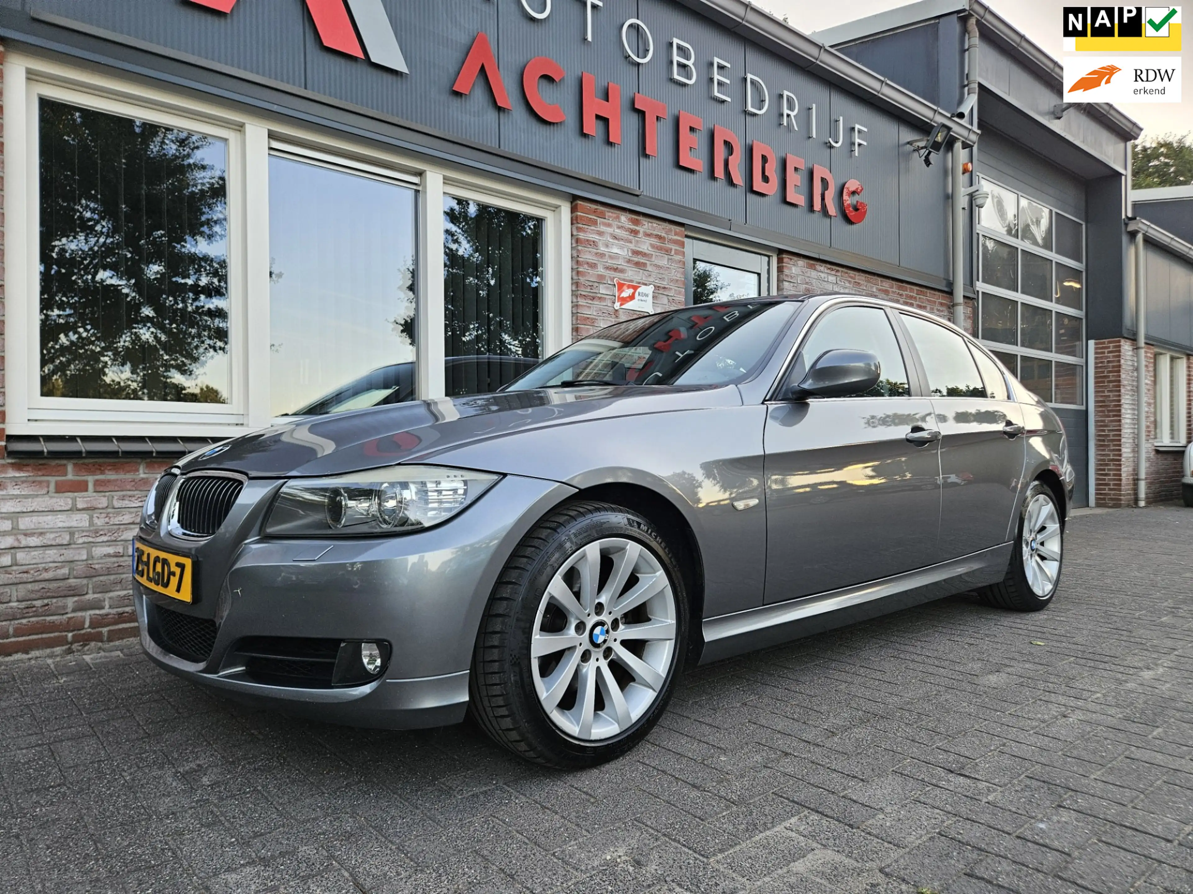 BMW 325 3-serie 325i Business Line Automaat! NAP! Mooie/Ne