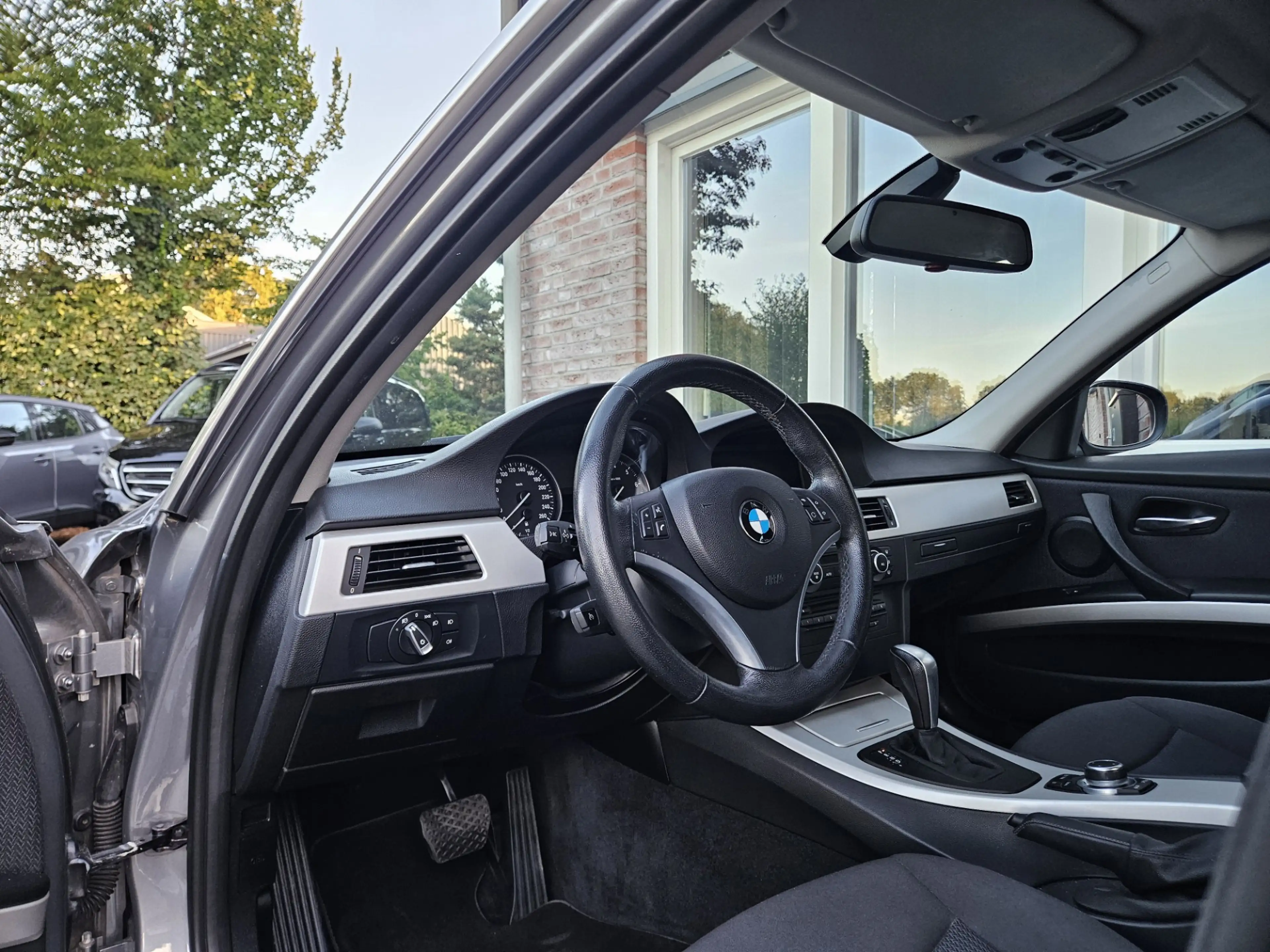 BMW 325 3-serie 325i Business Line Automaat! NAP! Mooie/Ne — photo 10