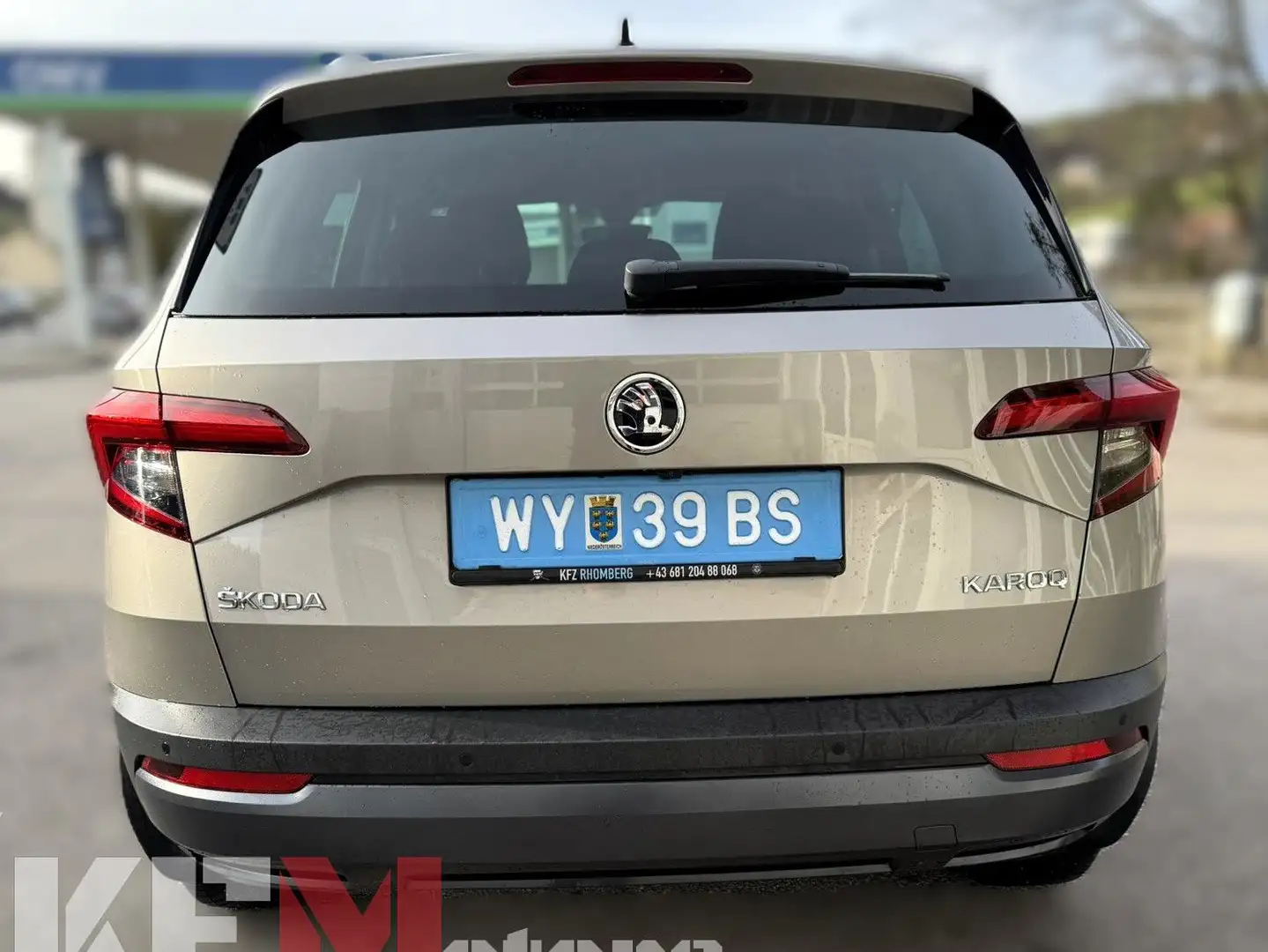 Skoda Karoq ACT Style AHK Beige - 2