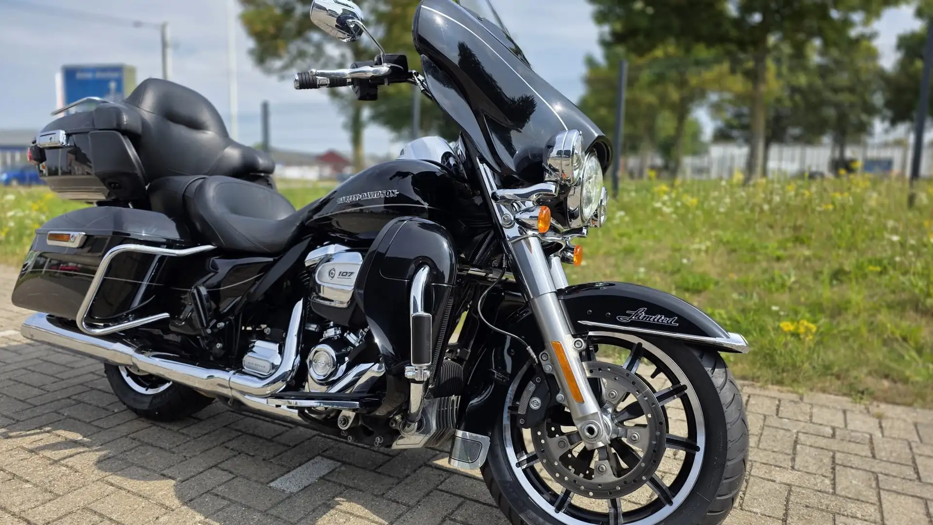 Harley-Davidson Ultra Limited Nero - 1