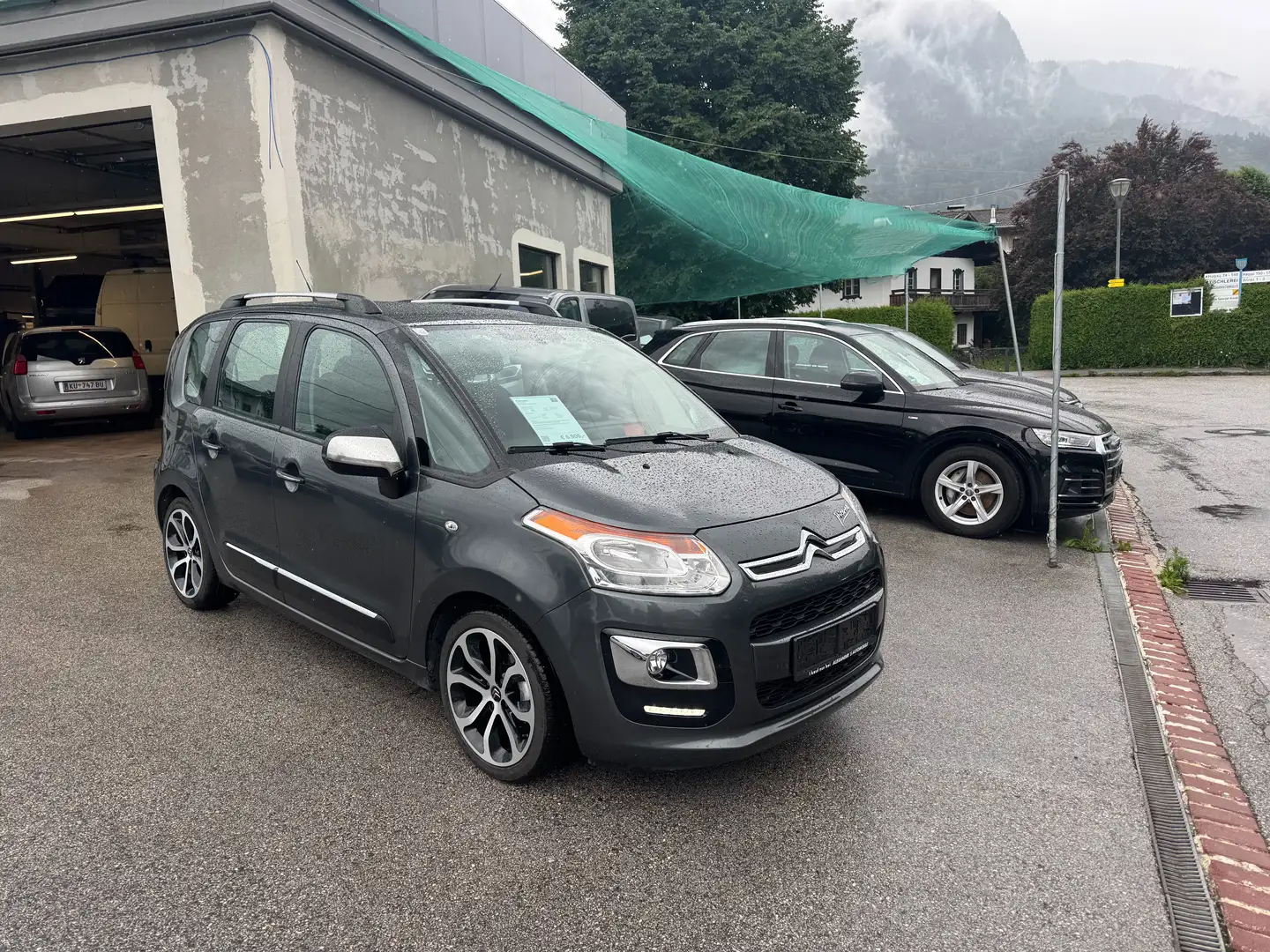 Citroen C3 Picasso Selection Grau - 1