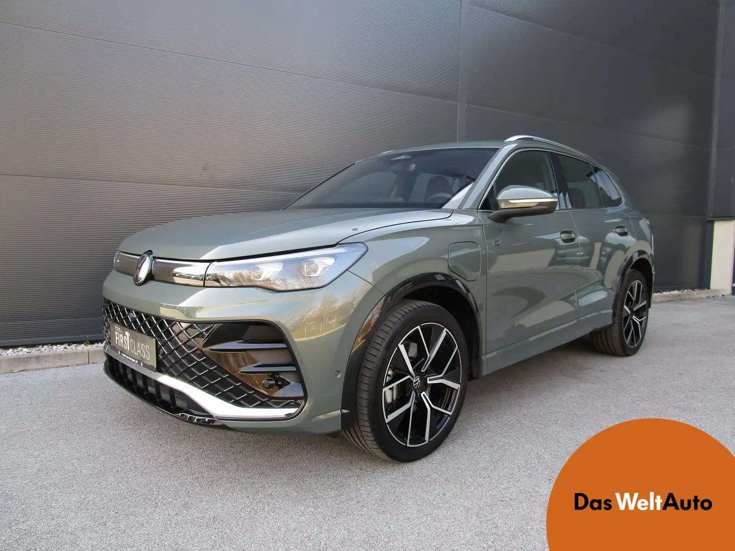 Volkswagen Tiguan R-Line eHybrid DSG 200 kW Grün - 1