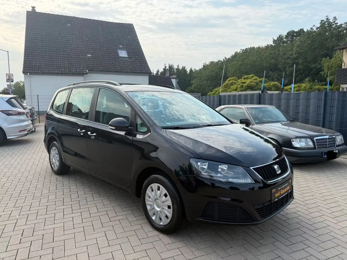 SEAT Alhambra 2.0 TDI Ecomotive Reference-Kamera-AHK Schwarz - 2