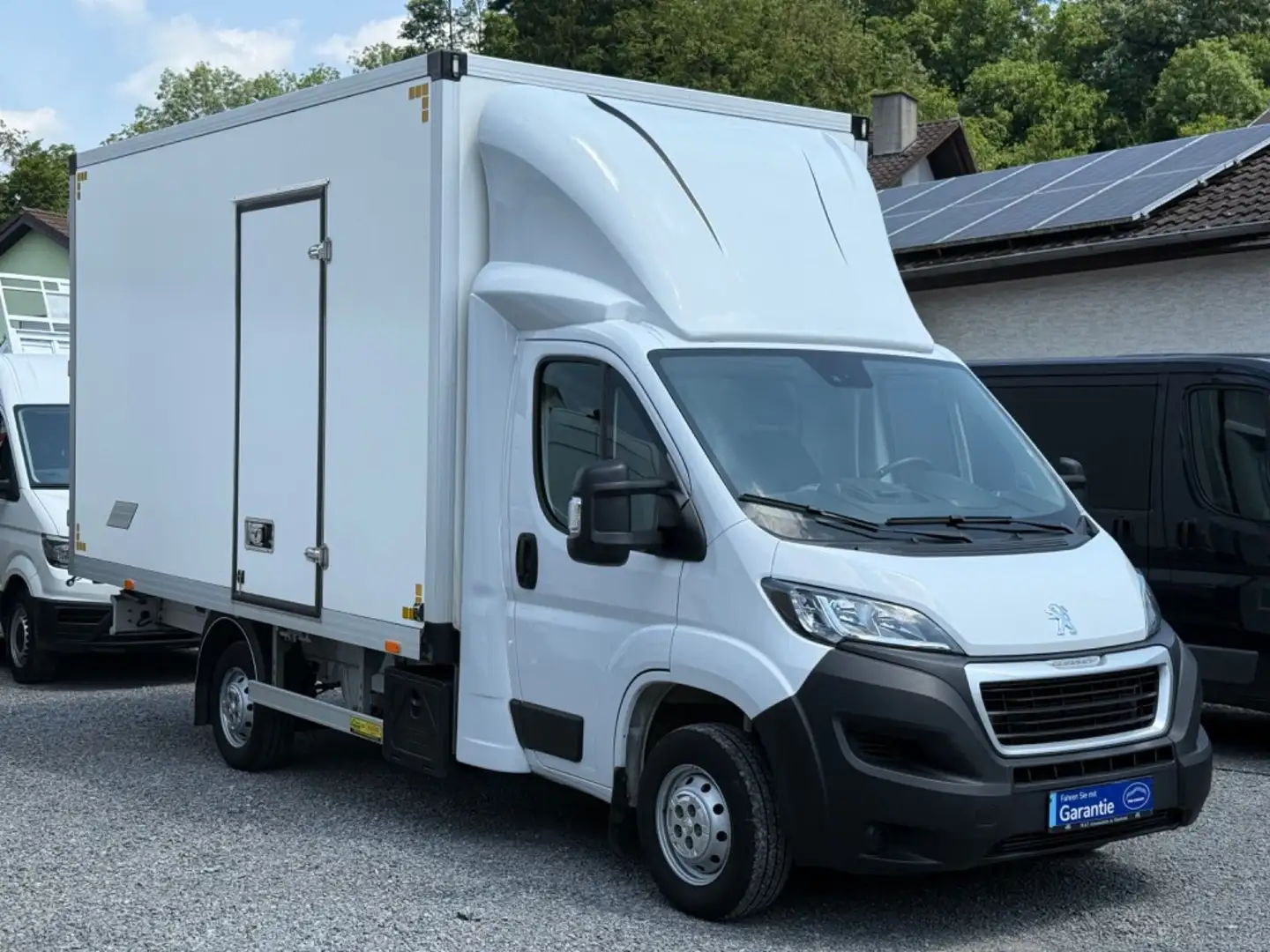 Peugeot Boxer BOXER XXL KOFFER KLIMA TEMPOMAT LUFTFEDERUNG DAB Weiß - 1