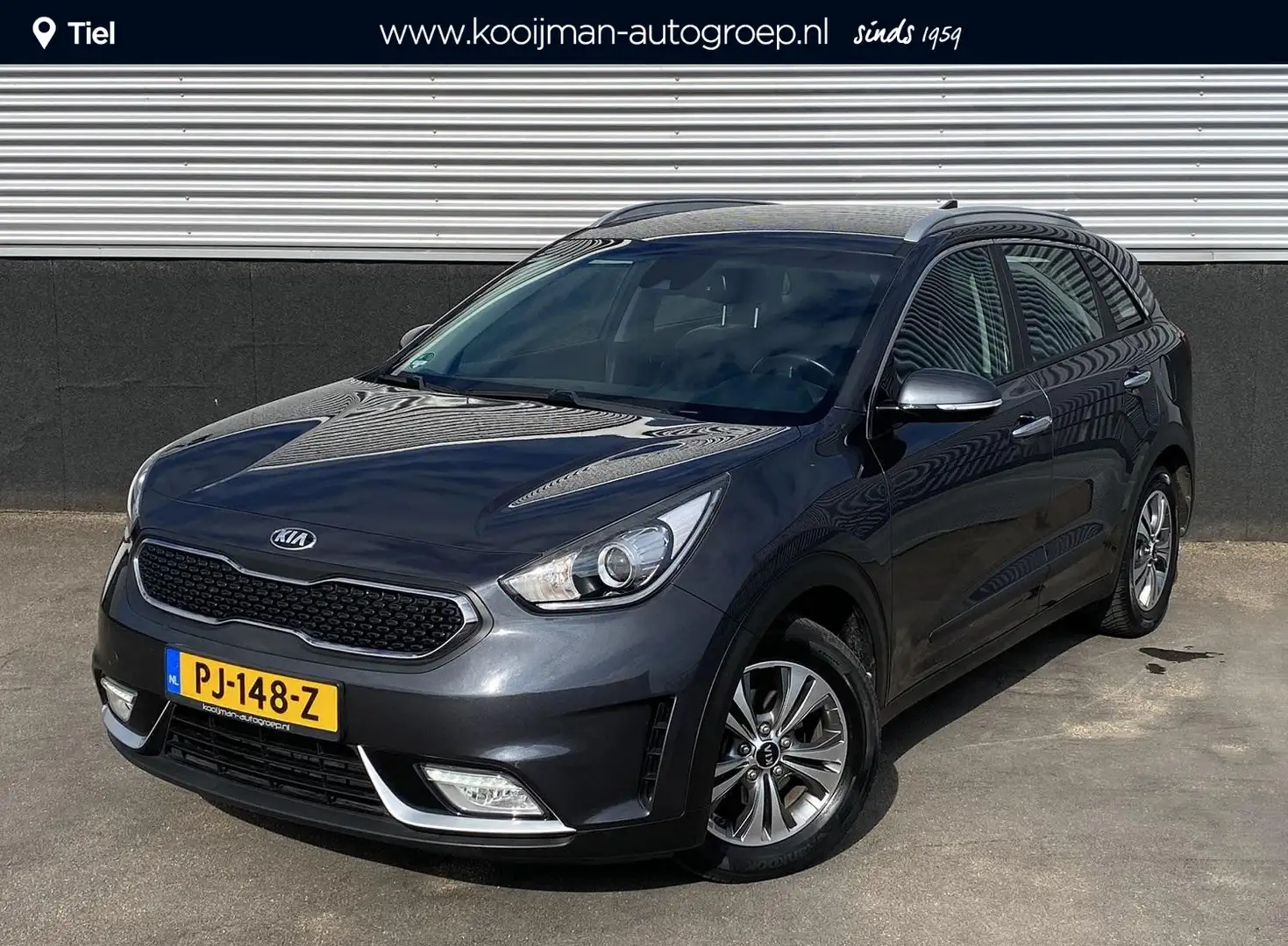 Kia Niro 1.6 GDi Hybrid First Edition Navigatie, Trekhaak, Grijs - 1