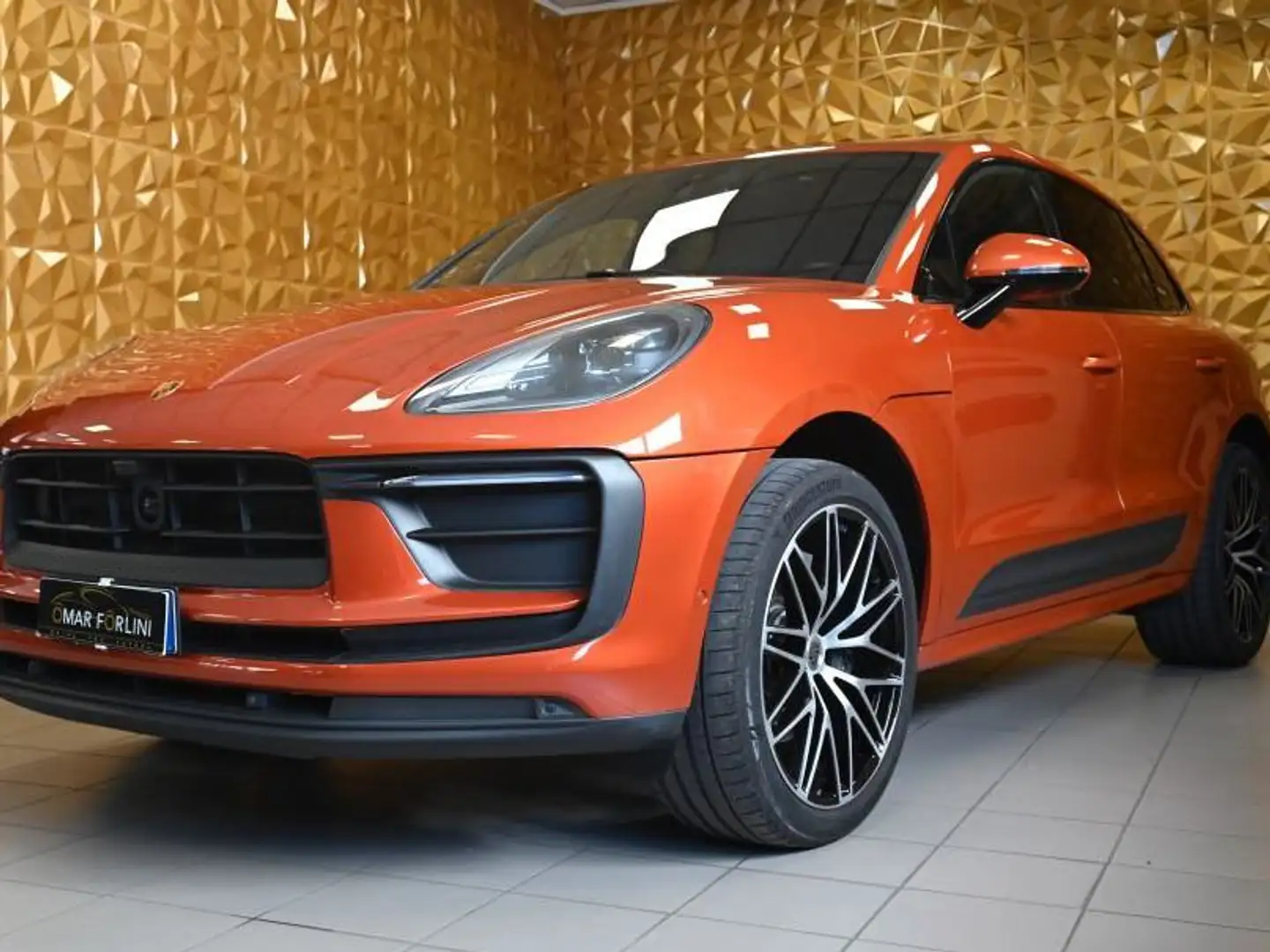 Porsche Macan NEW 2.0 PDK 265CV TET.CHRON.21"SCAR.RADAR SED.VENT Portocaliu - 1
