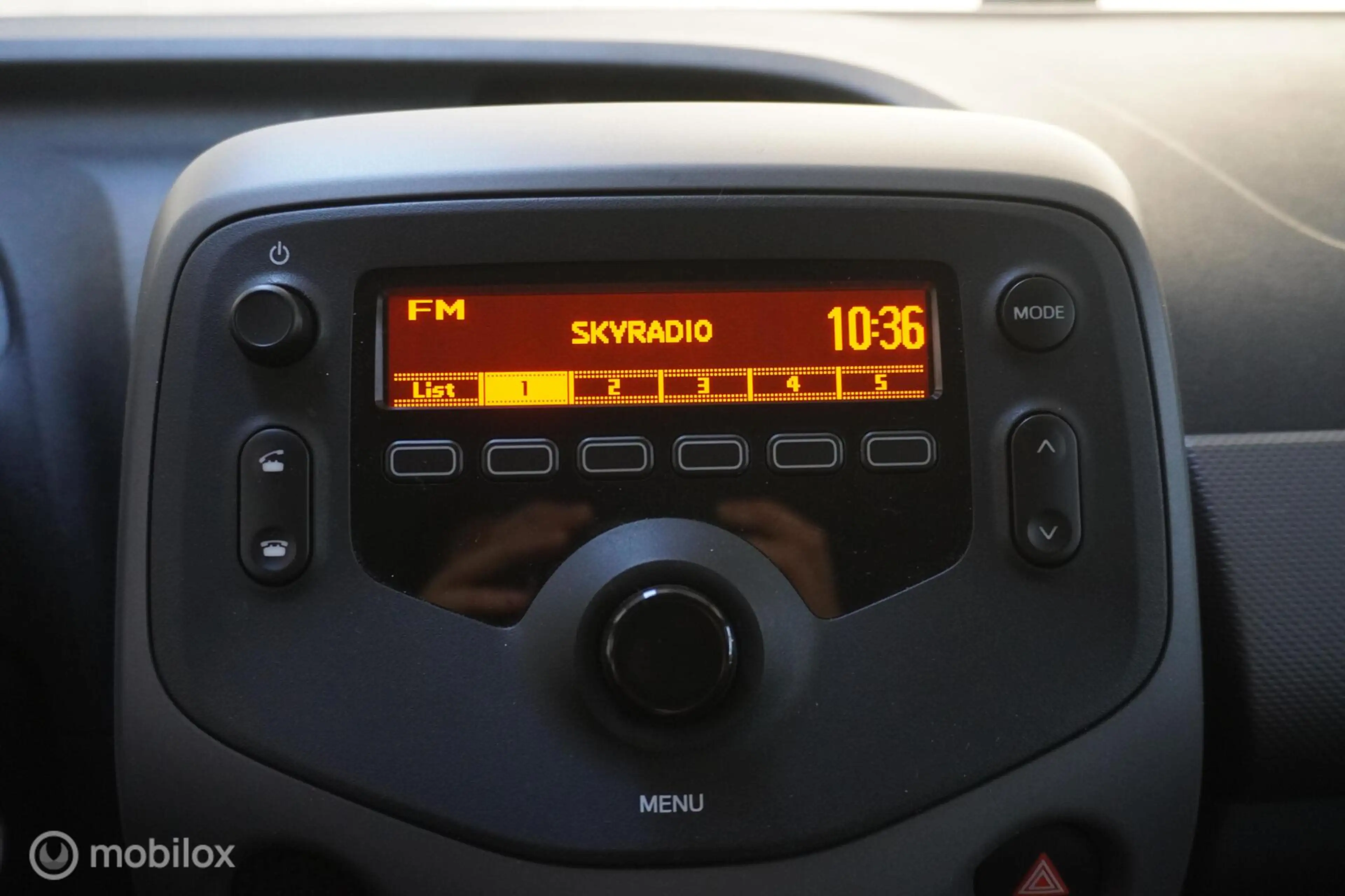 Peugeot 108 1.0 e-VTi Active — photo 14