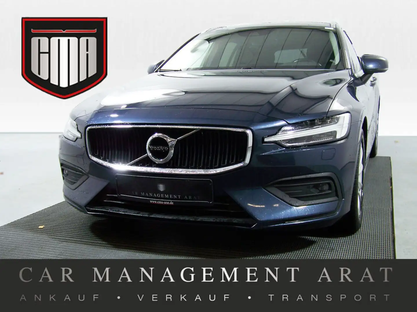 Volvo V60 D4 Momentum Pro AUT1.H+ NAV+KAM+VRT+AMB+LED Blau - 1