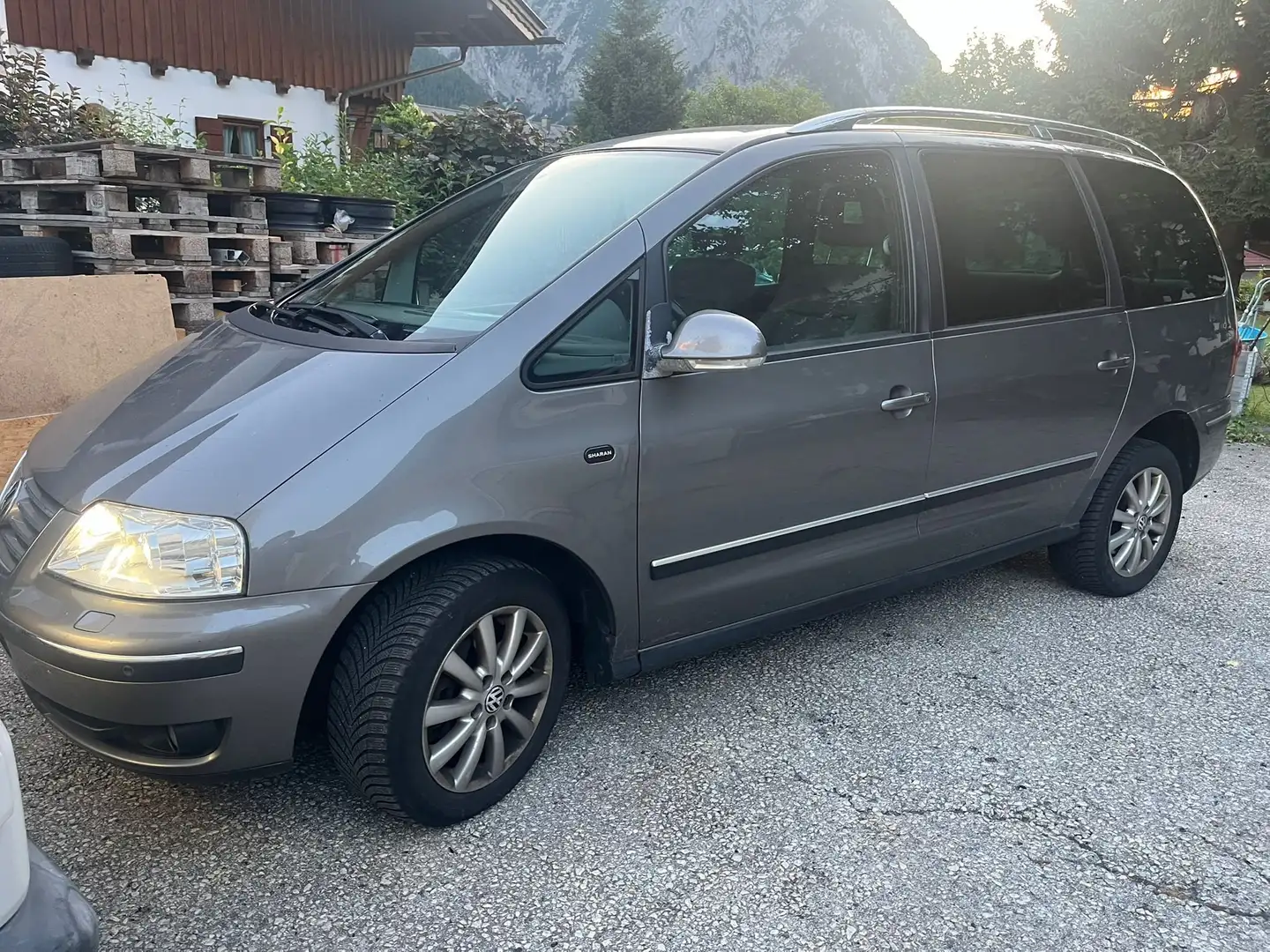 Volkswagen Sharan Sharan TDI 4motion 4x4 7sitze Perfekt!!! Grau - 1