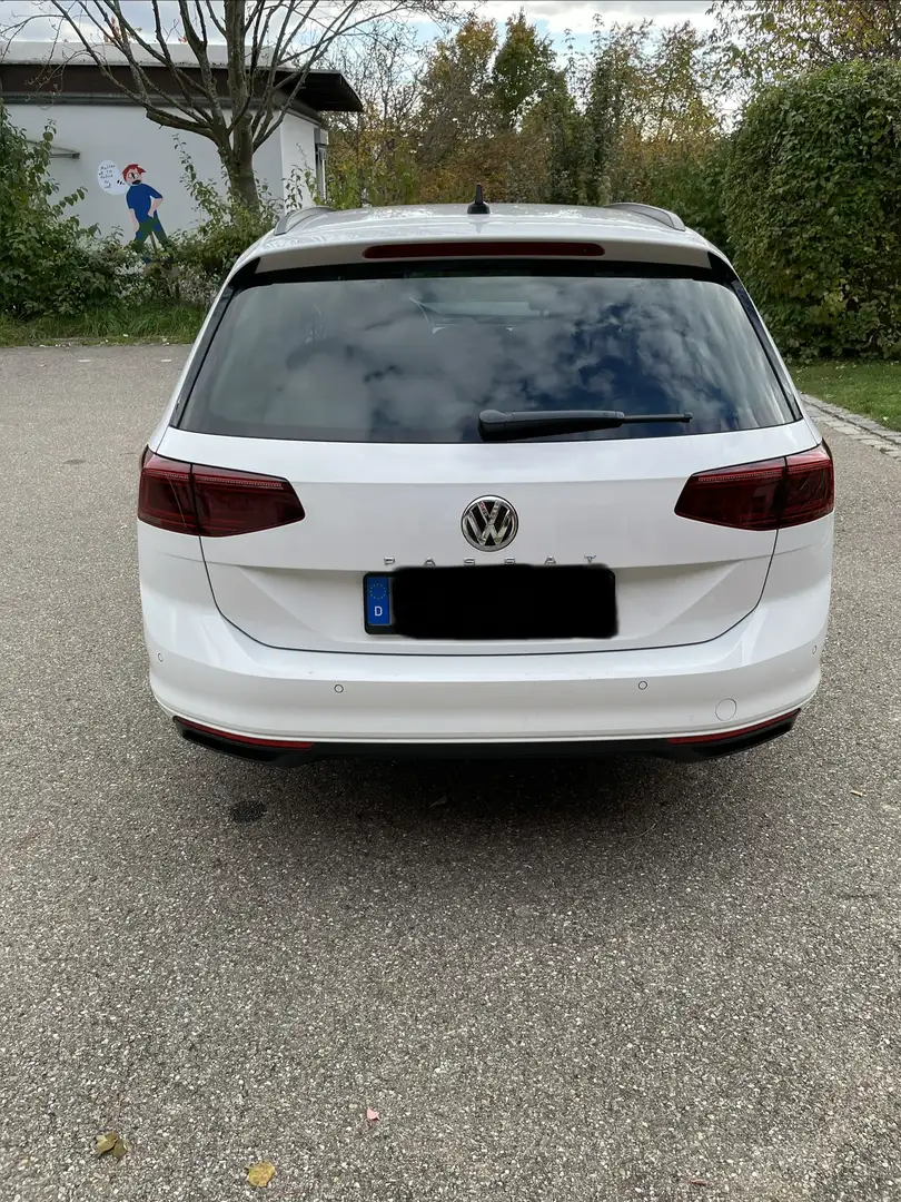 Volkswagen Passat Variant 2.0 TDI SCR DSG Business, Matrix LED - 2