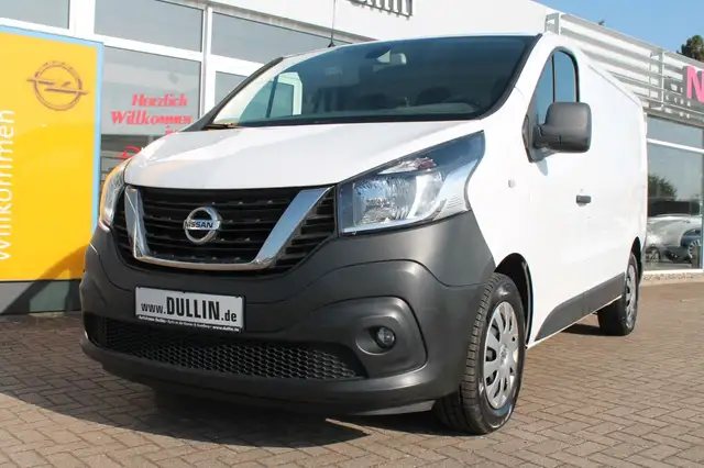 Nissan NV300 Kastenwagen L1H1 2,7t COMFORT+AHZV