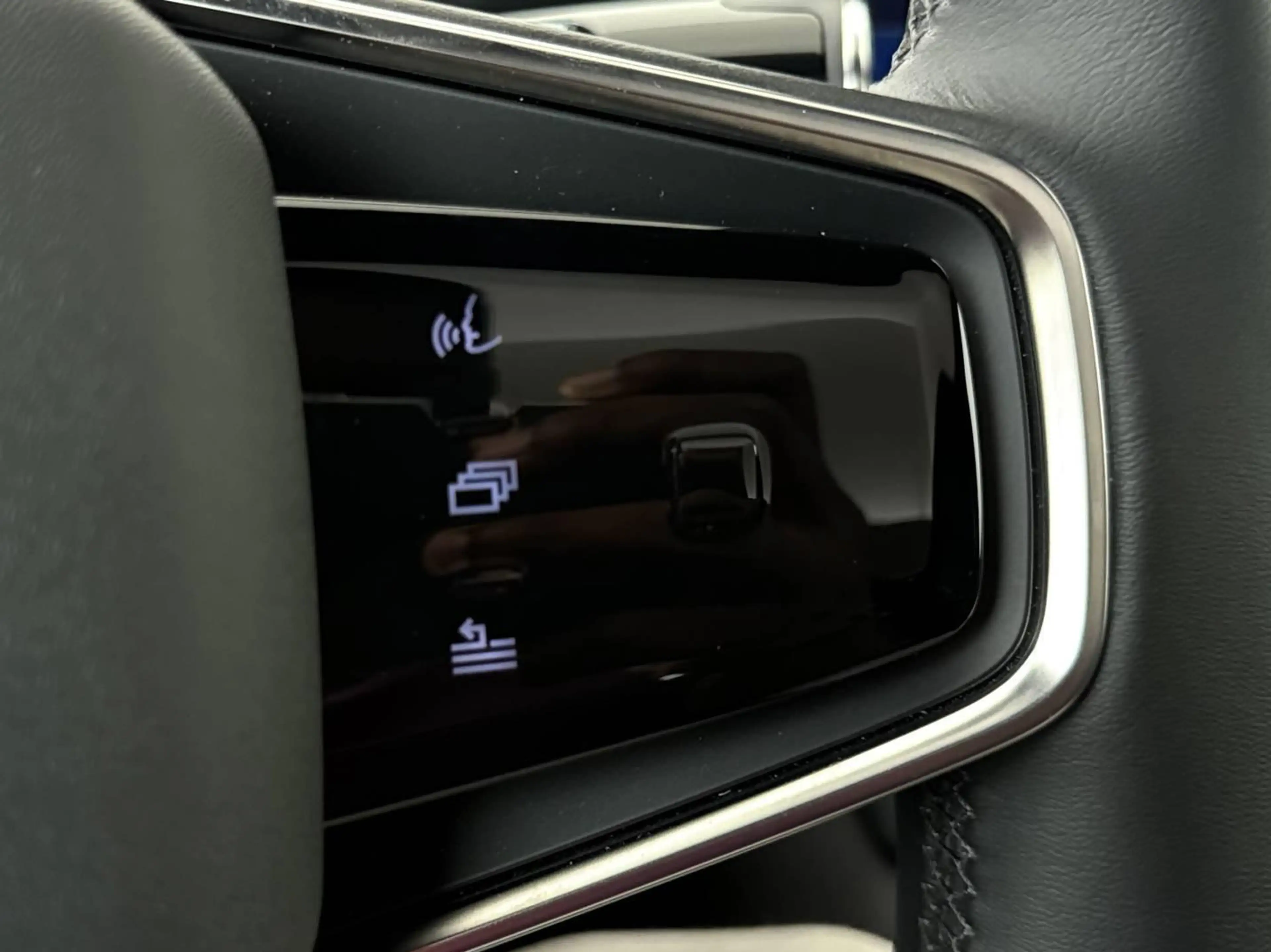 Polestar 4 100 kWh Long Range Dual Motor MY25 Pilot/Plus/Pro — photo 13