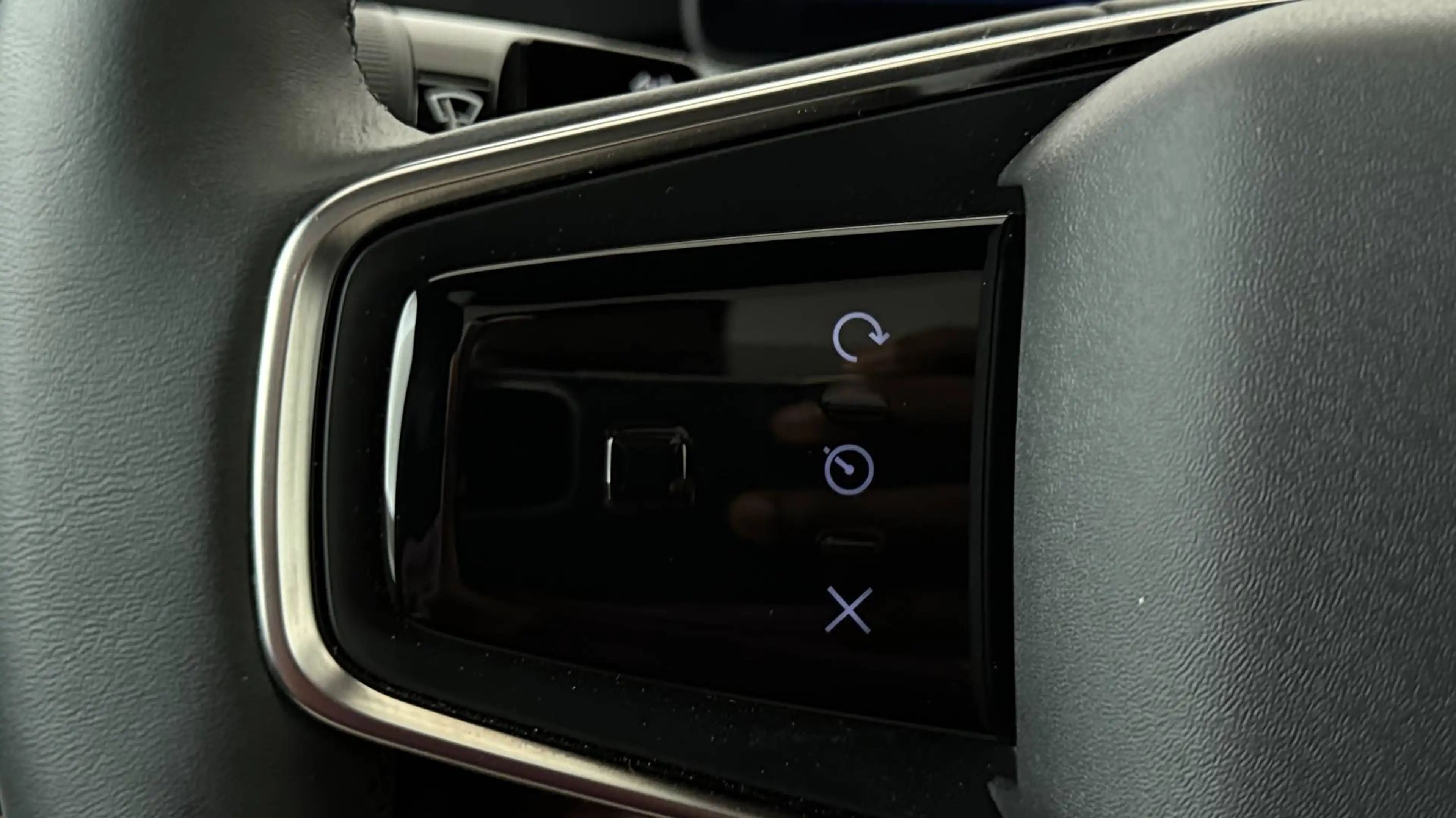 Polestar 4 100 kWh Long Range Dual Motor MY25 Pilot/Plus/Pro — photo 12