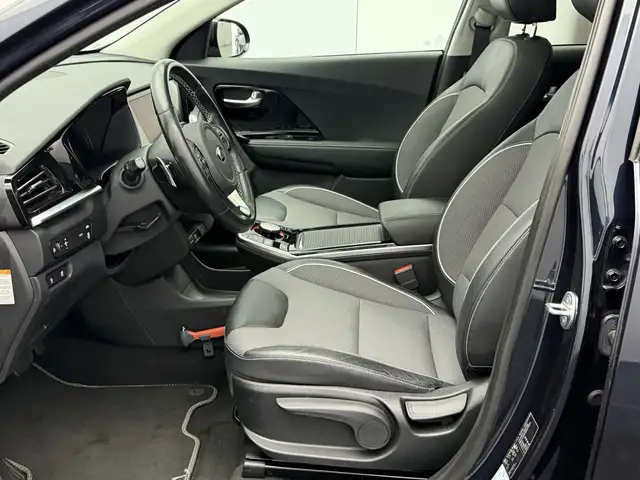 Kia E-Niro view 11