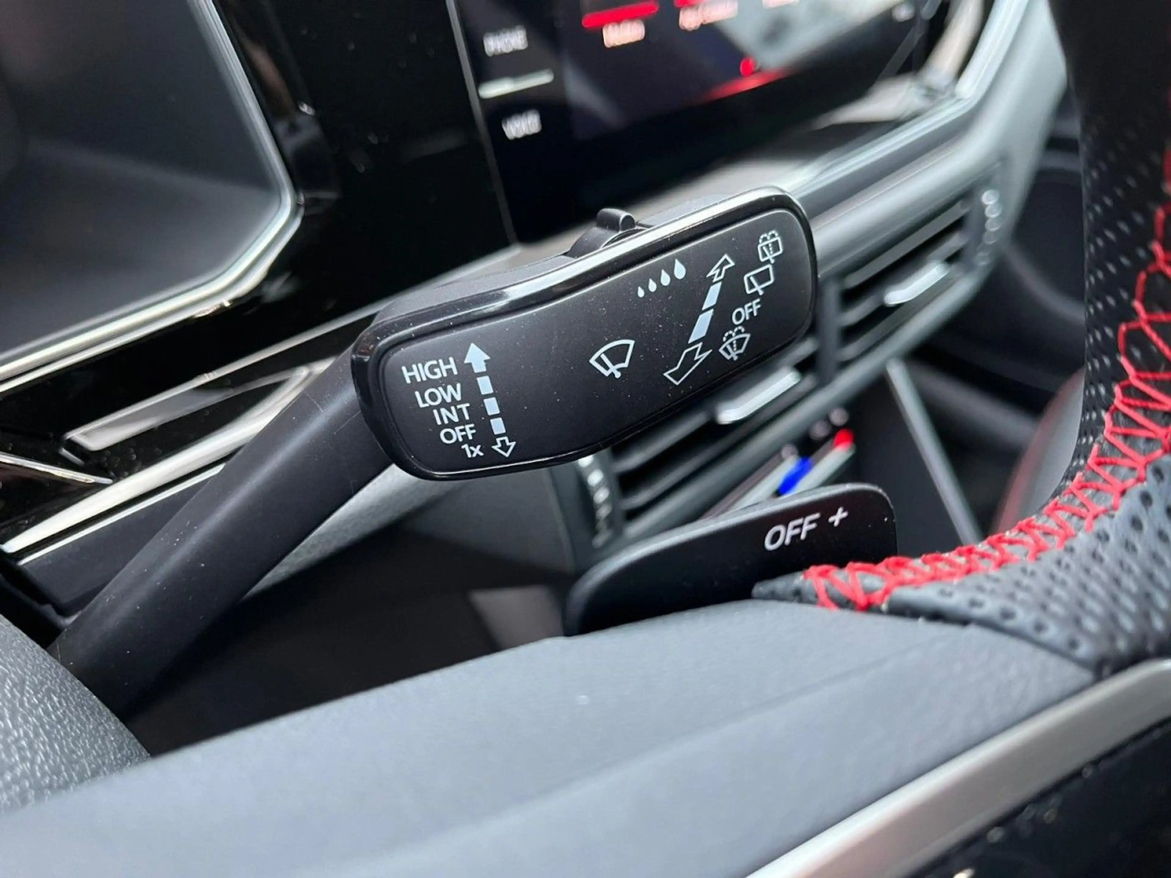 Volkswagen Polo GTI 2.0 TSI DSG ACC Matrix LM IQ.DRIVE Klima — photo 8
