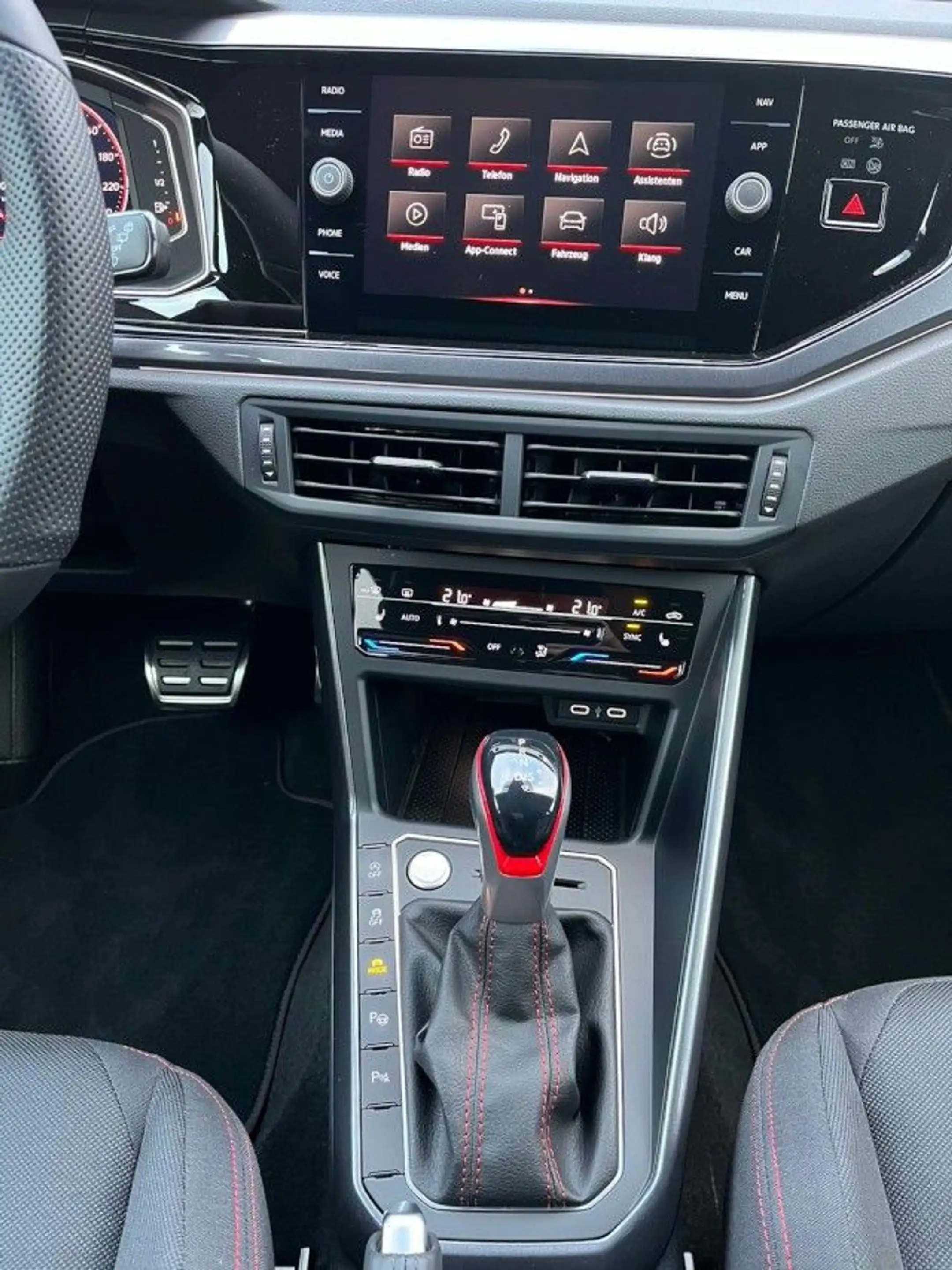 Volkswagen Polo GTI 2.0 TSI DSG ACC Matrix LM IQ.DRIVE Klima — photo 10