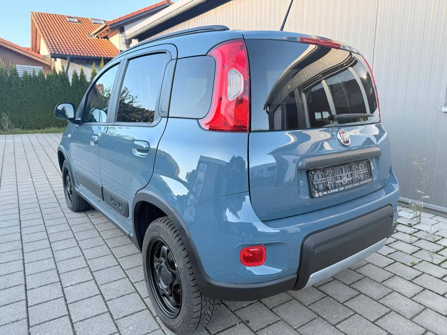 Fiat Panda 0.9 Twinair 4x4 Wild 86 PS Blau - 2