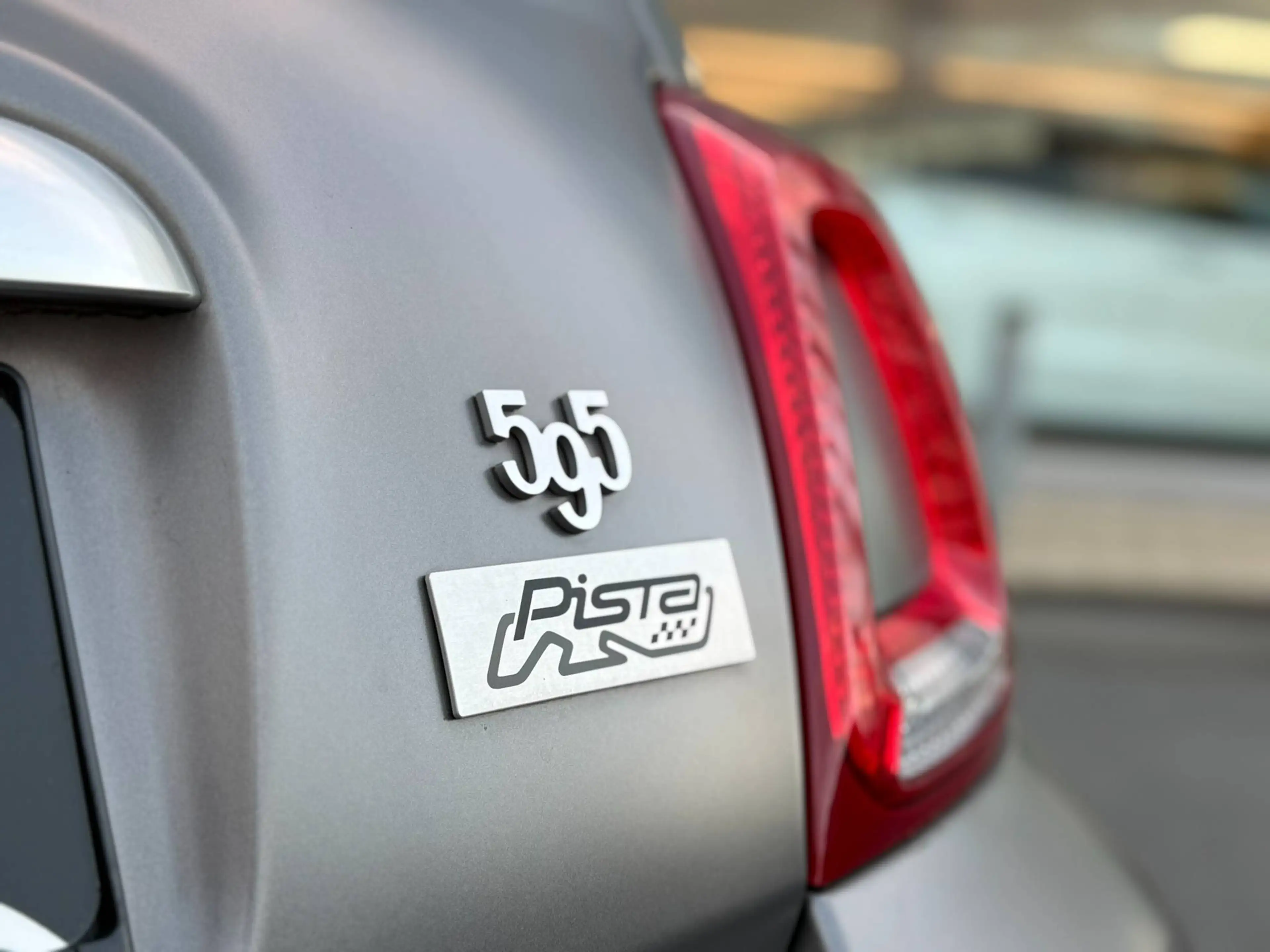 Abarth 595 PISTA / MAT GRIJS / CARPLAY / SABELT SEATS / — photo 13