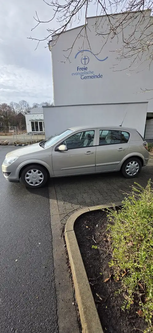 Opel Astra 1.6 Schrägheck - 2