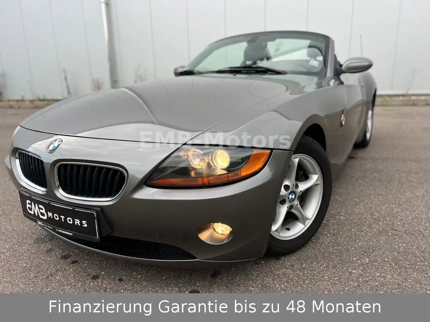 BMW Z4 Baureihe Z4 Roadster 2.5i Leder SitzHz Kamera Gris - 1